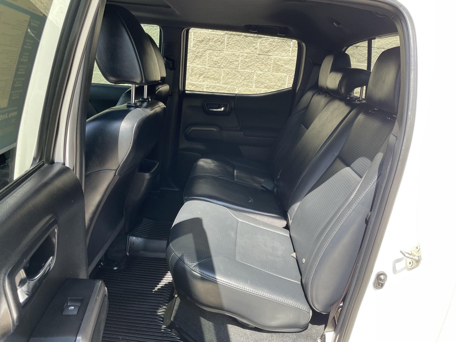 Used 2018 Toyota Tacoma TRD Sport Double Cab Truck for sale in Lincoln NE