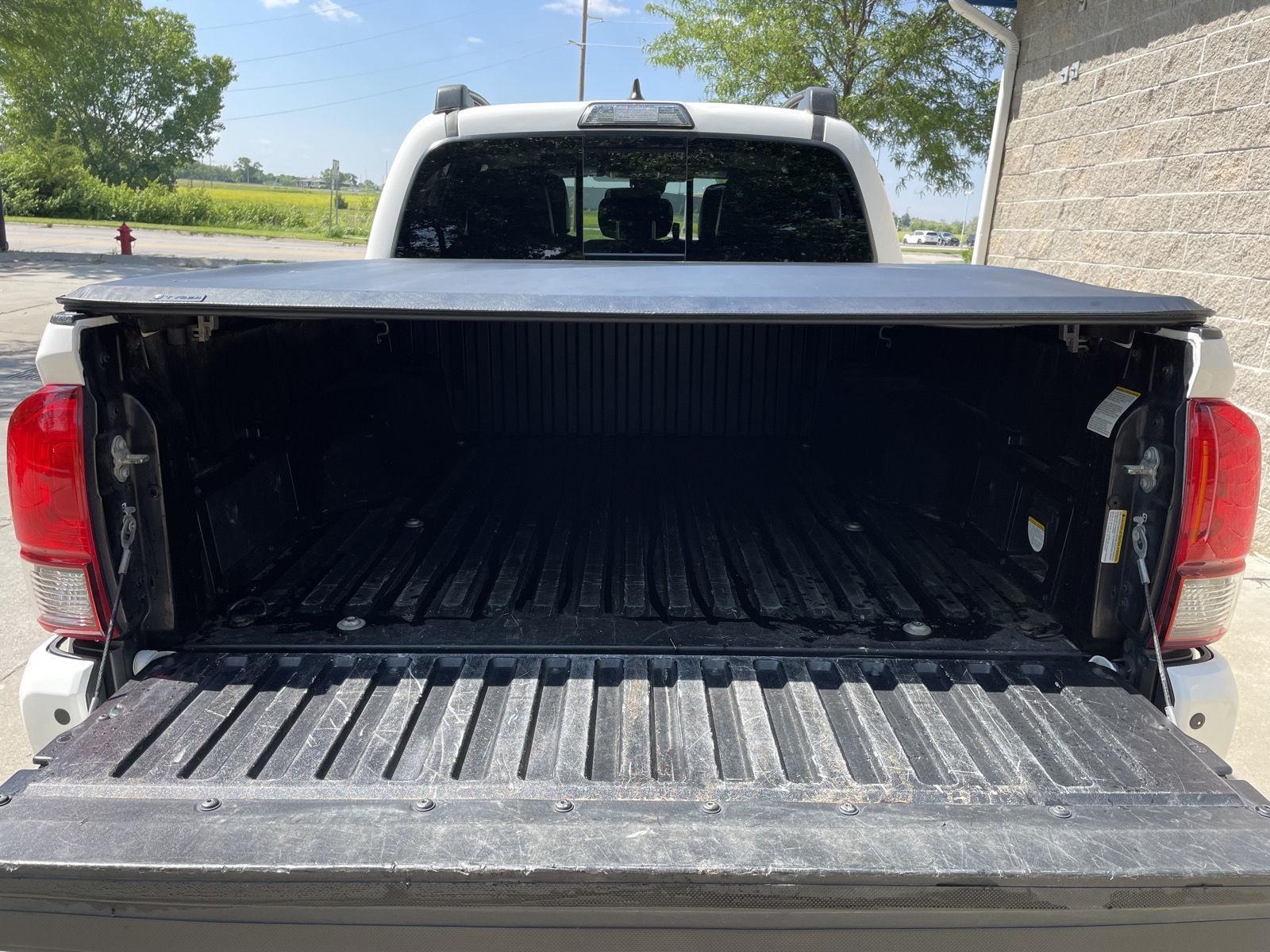 Used 2018 Toyota Tacoma TRD Sport Double Cab Truck for sale in Lincoln NE