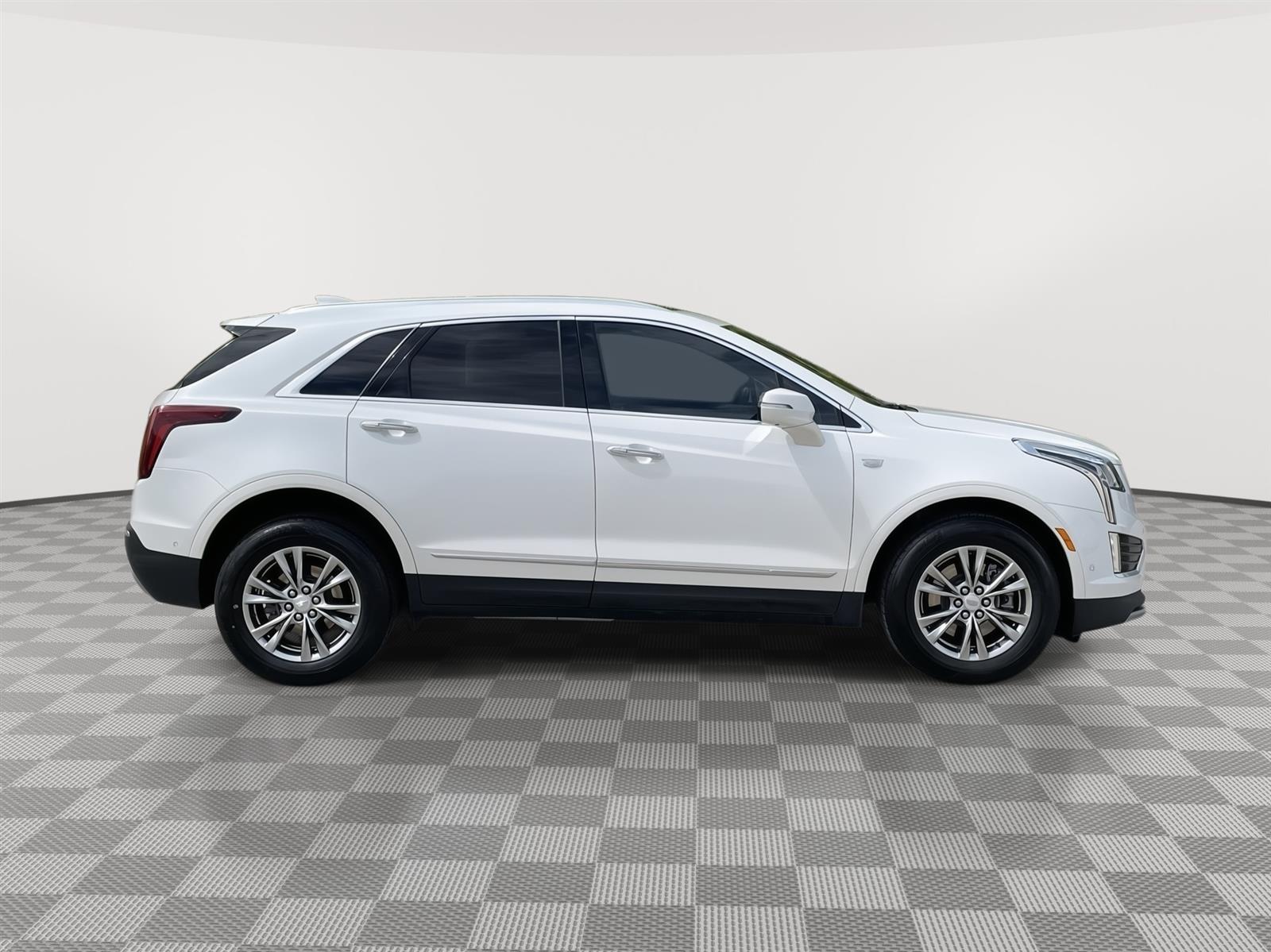 Used 2021 Cadillac XT5 FWD Premium Luxury SUV for sale in Lincoln NE