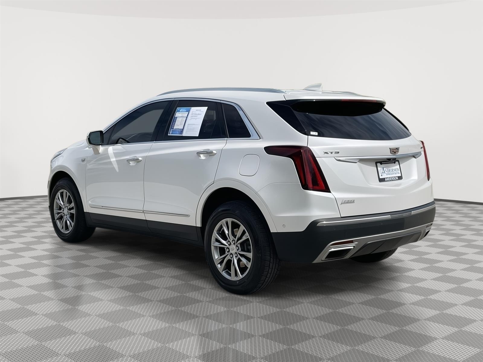 Used 2021 Cadillac XT5 FWD Premium Luxury SUV for sale in Lincoln NE