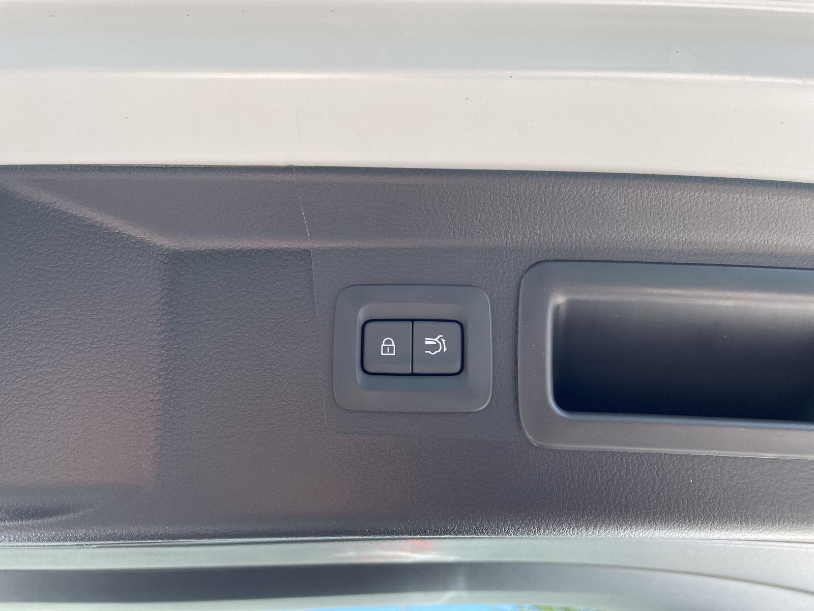 Used 2025 Mazda CX-50 Hybrid for sale in Lincoln NE