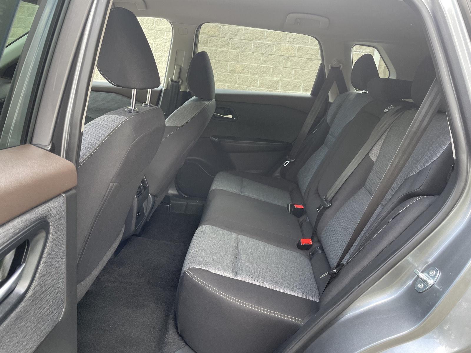 Used 2023 Nissan Rogue SV SUV for sale in Lincoln NE