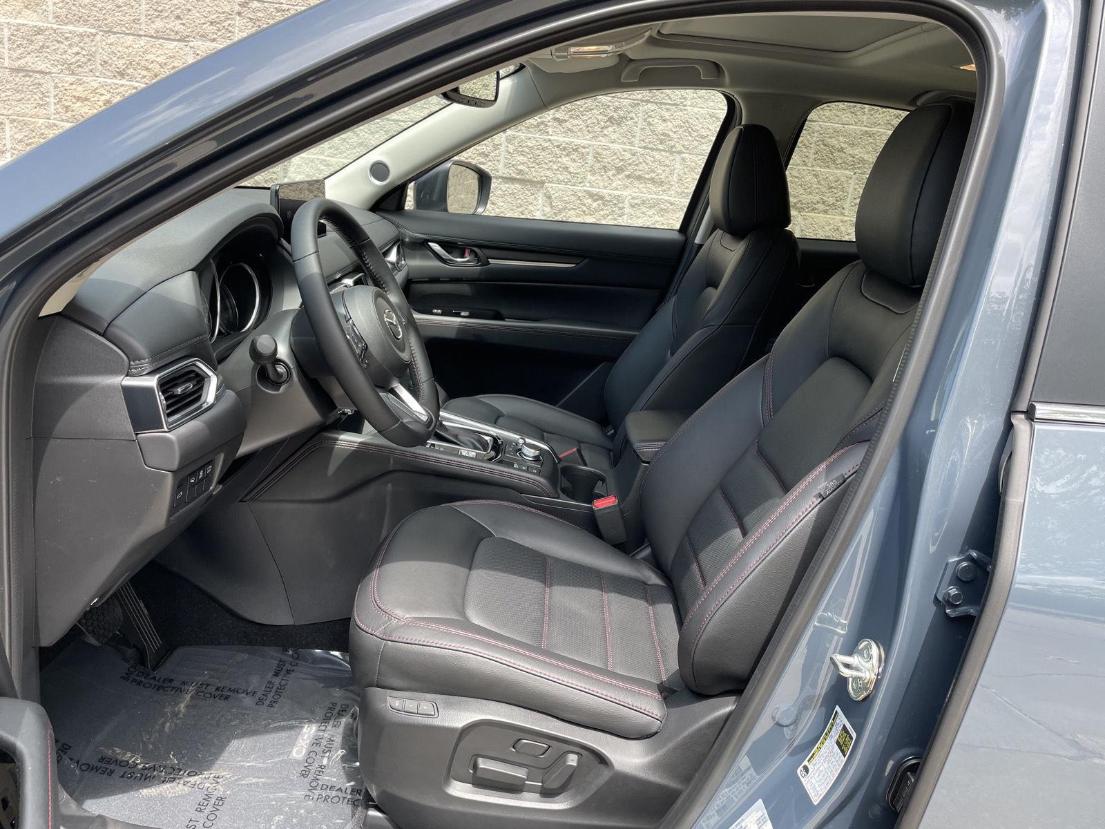 New 2025 Mazda CX-5 2.5 S Carbon Edition SUV for sale in Lincoln NE