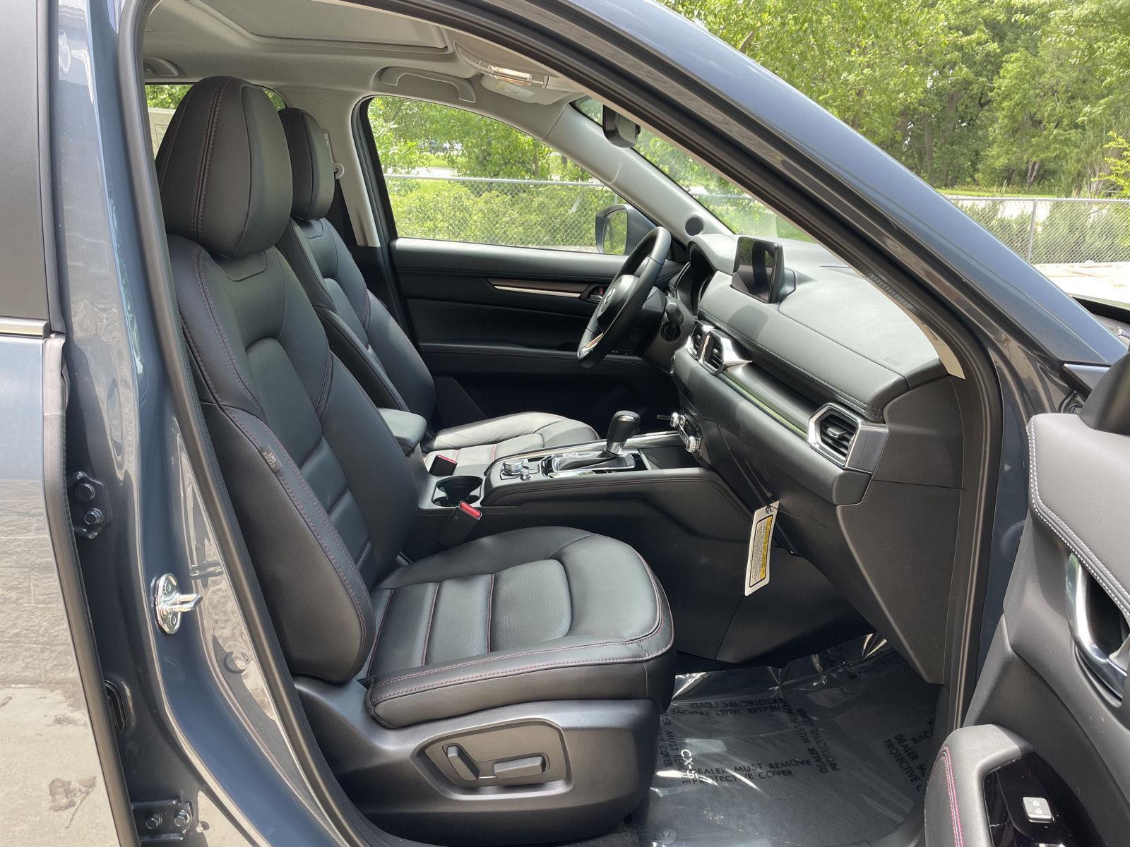 New 2025 Mazda CX-5 2.5 S Carbon Edition SUV for sale in Lincoln NE
