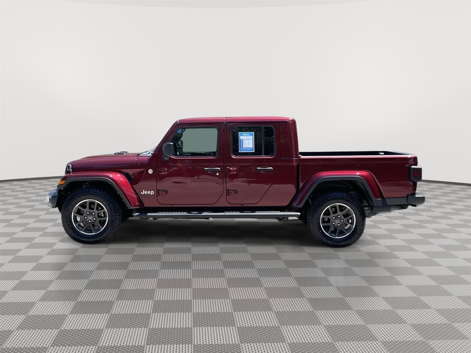 Used 2021 Jeep Gladiator Overland Crew Cab Truck for sale in Lincoln NE