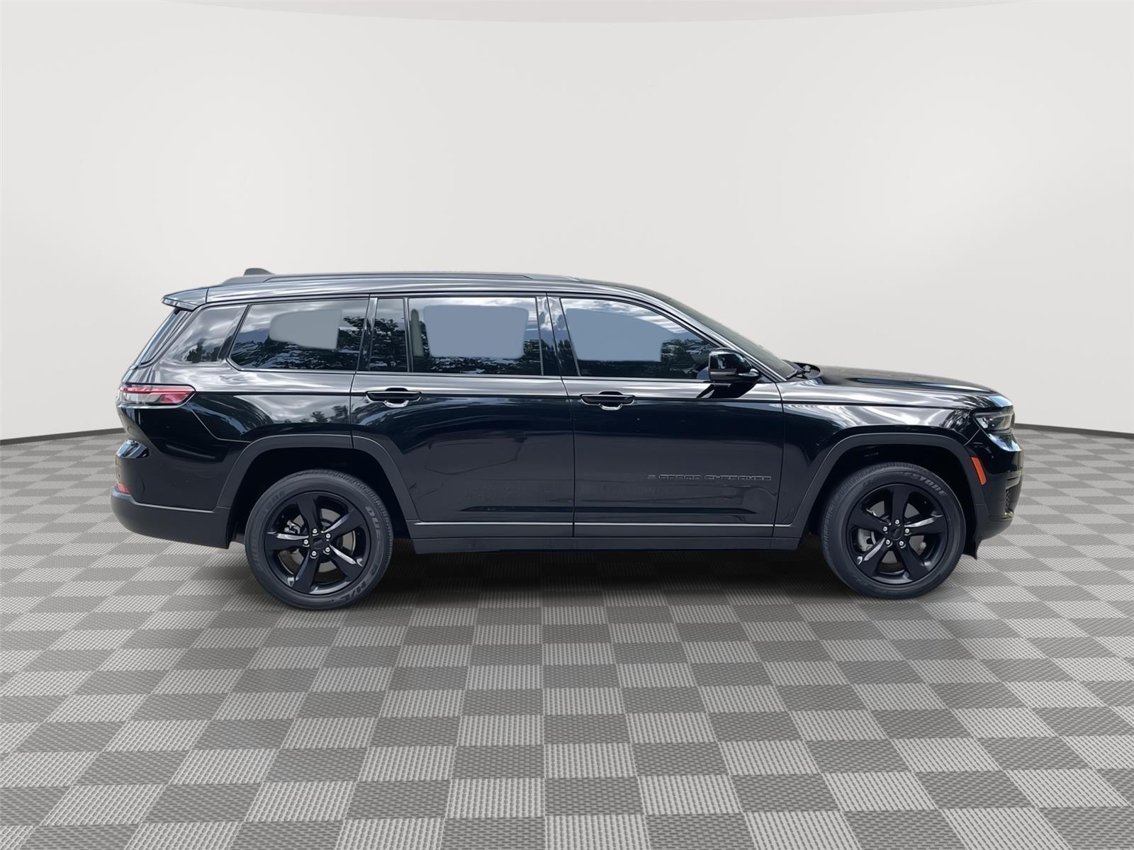 Used 2021 Jeep Grand Cherokee L for sale in Lincoln NE