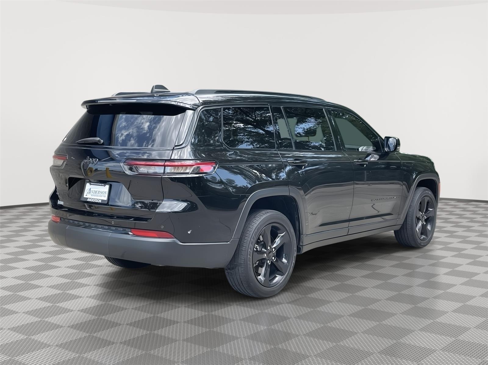 Used 2021 Jeep Grand Cherokee L for sale in Lincoln NE