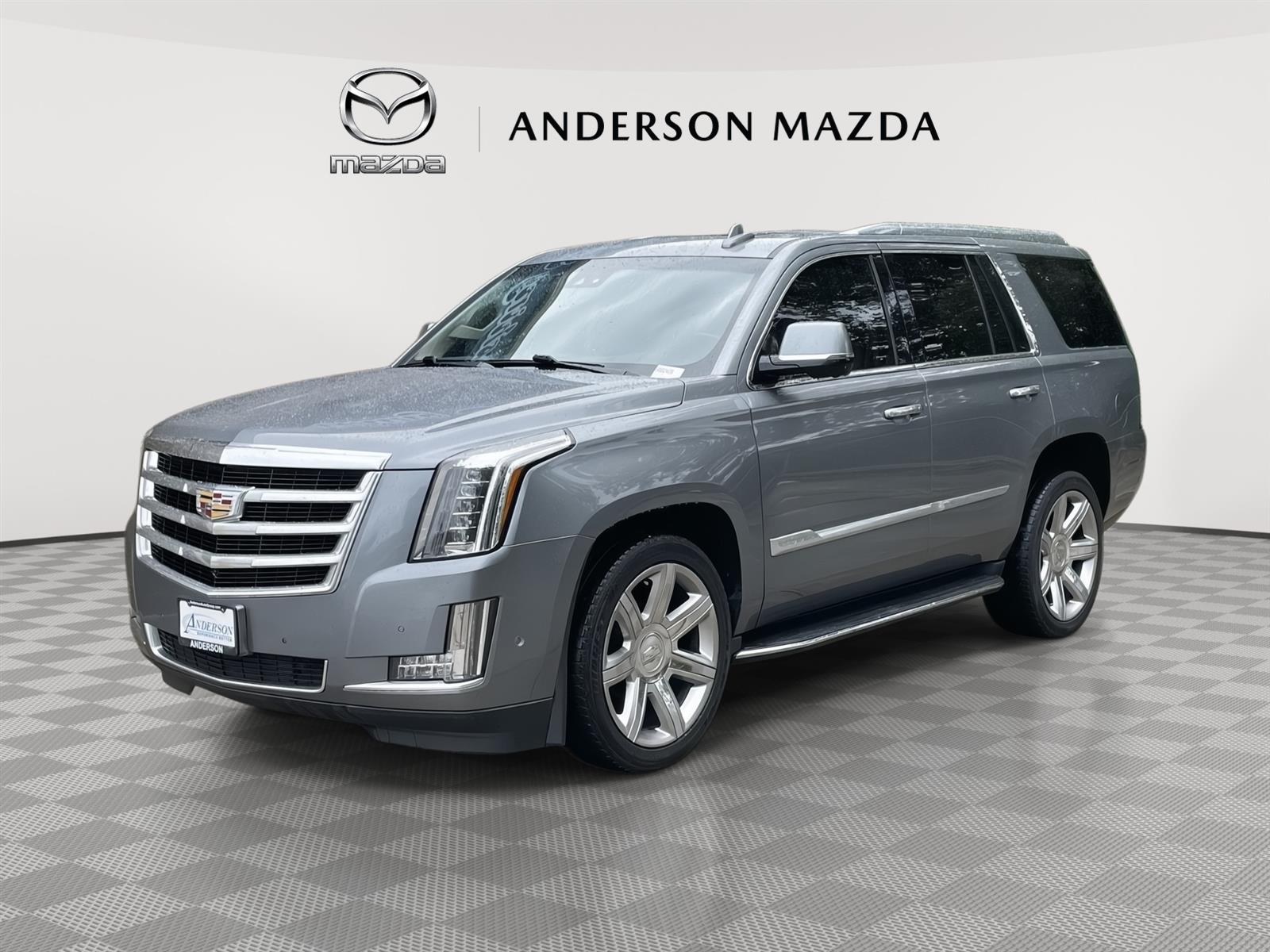 Used 2018 Cadillac Escalade Luxury Stock: 5002476