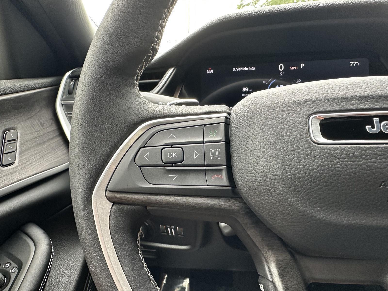 Used 2025 Jeep Grand Cherokee L for sale in Lincoln NE