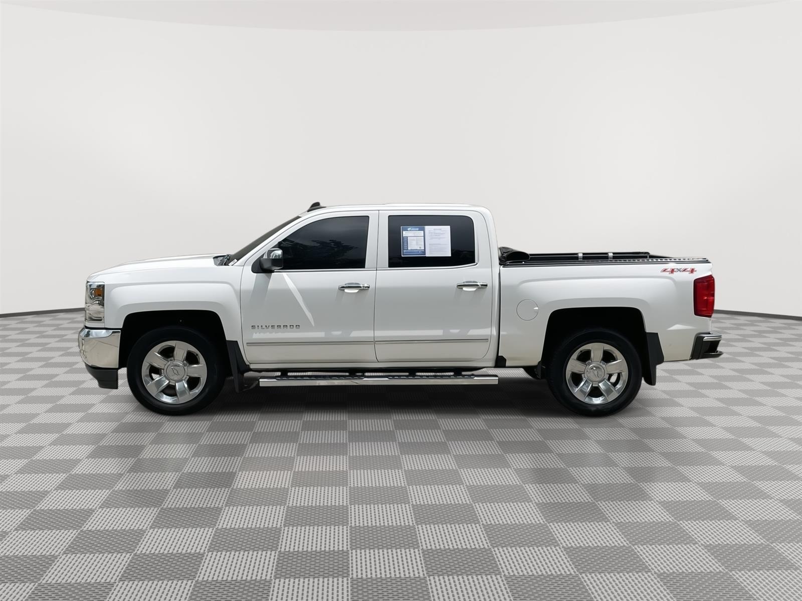 Used 2017 Chevrolet Silverado 1500 LTZ Crew Cab Truck for sale in Lincoln NE