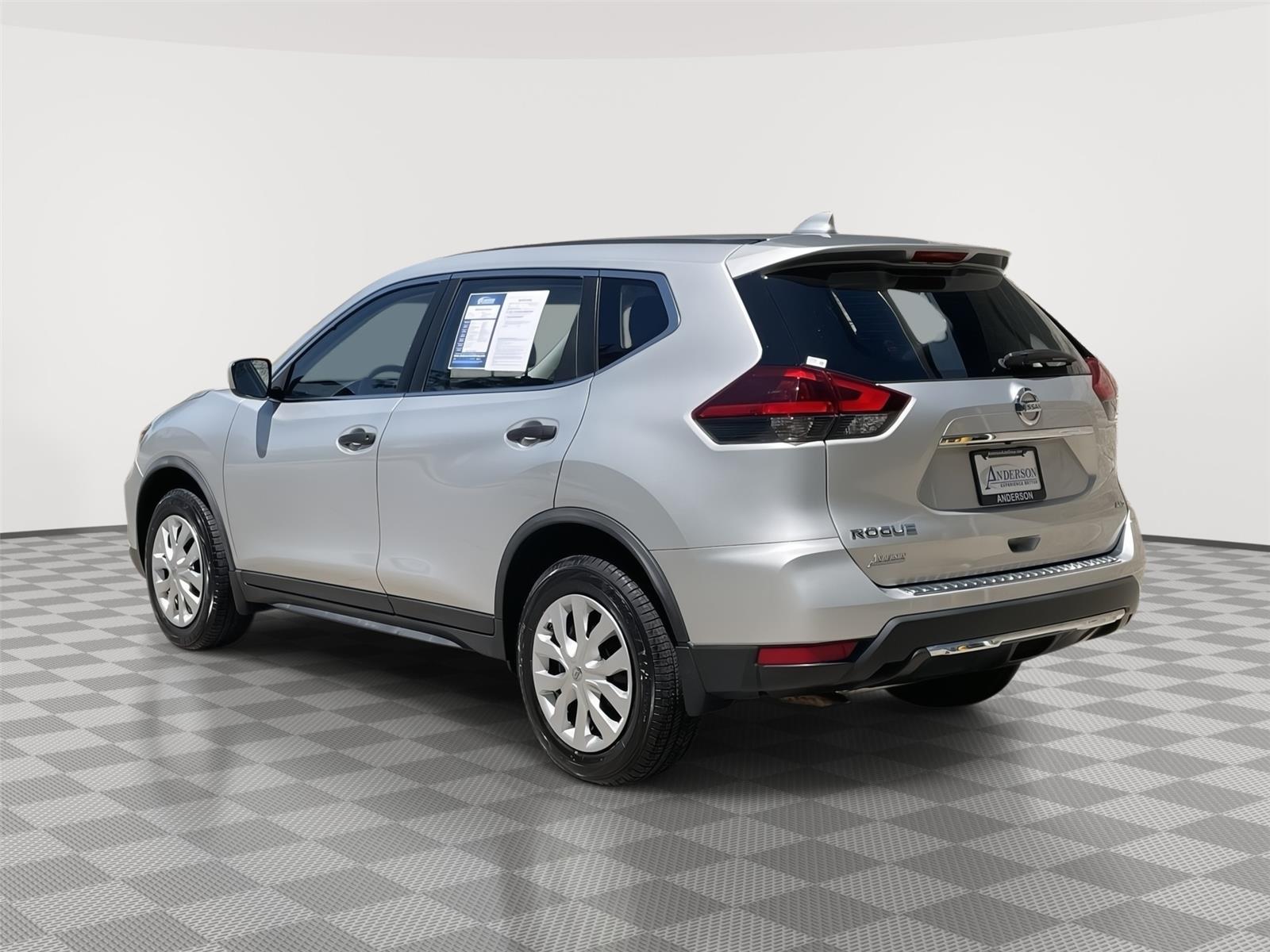 Used 2020 Nissan Rogue for sale in Lincoln NE