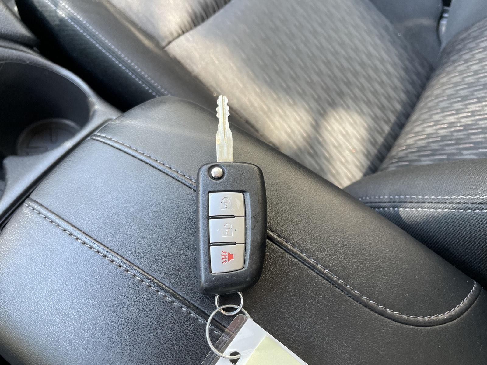 Used 2020 Nissan Rogue for sale in Lincoln NE