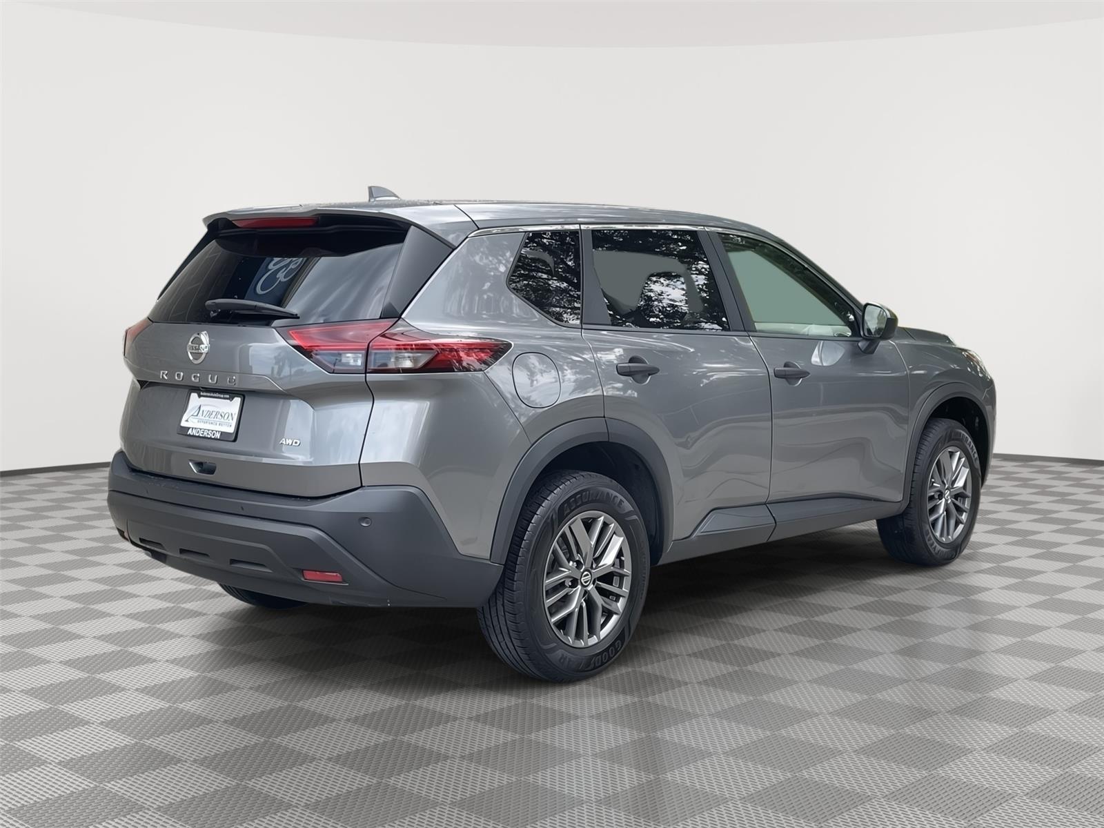 Used 2021 Nissan Rogue for sale in Lincoln NE
