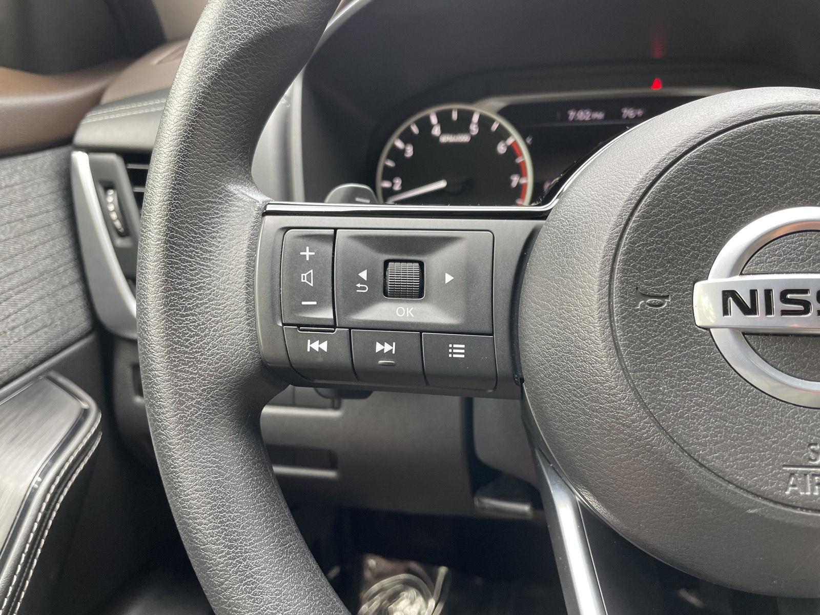 Used 2021 Nissan Rogue for sale in Lincoln NE