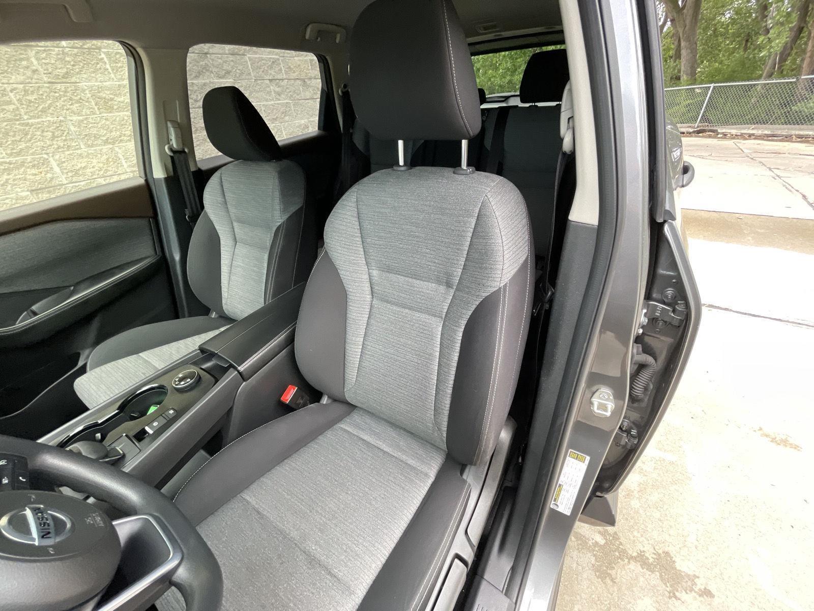 Used 2021 Nissan Rogue for sale in Lincoln NE