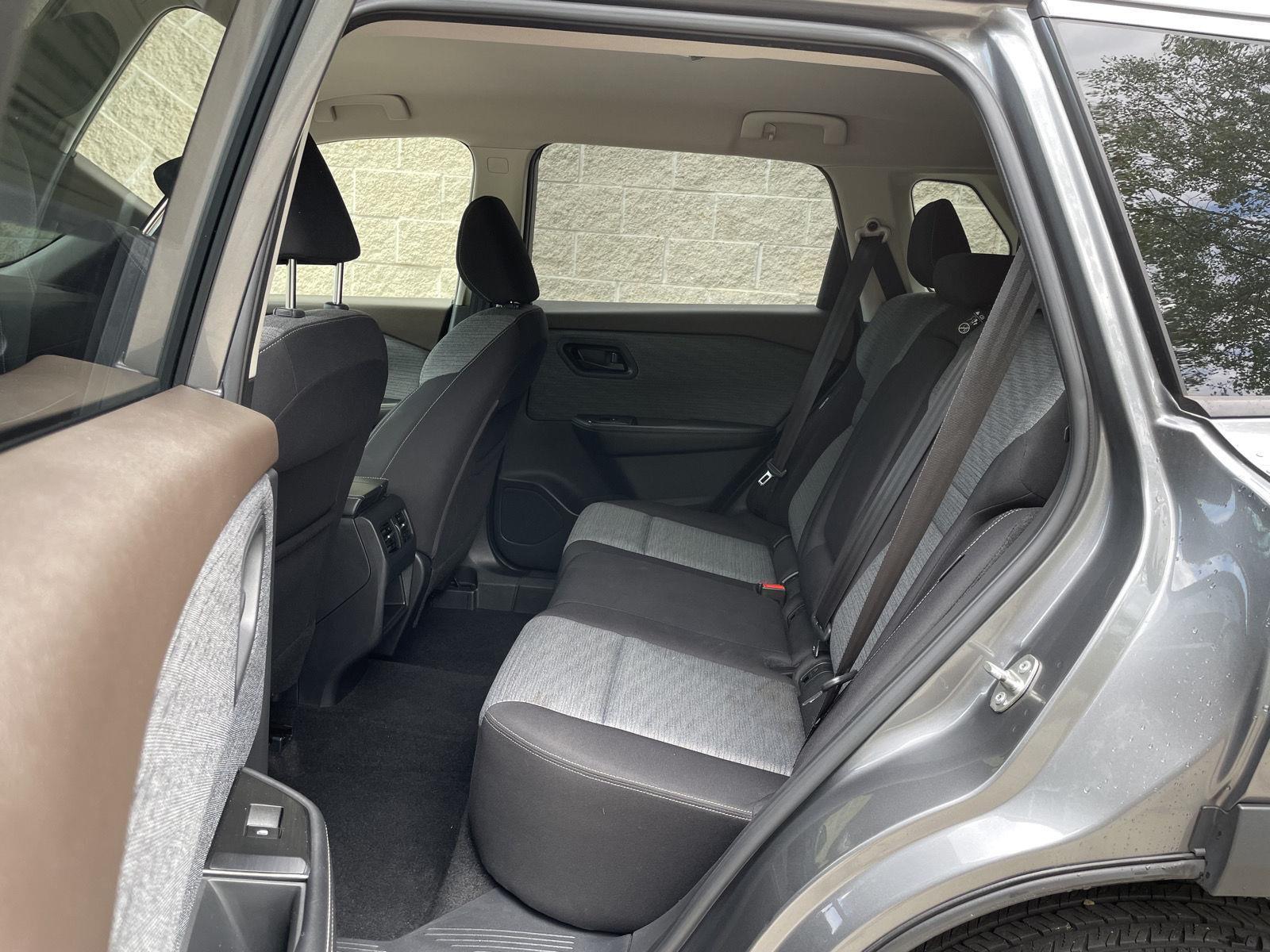 Used 2021 Nissan Rogue for sale in Lincoln NE