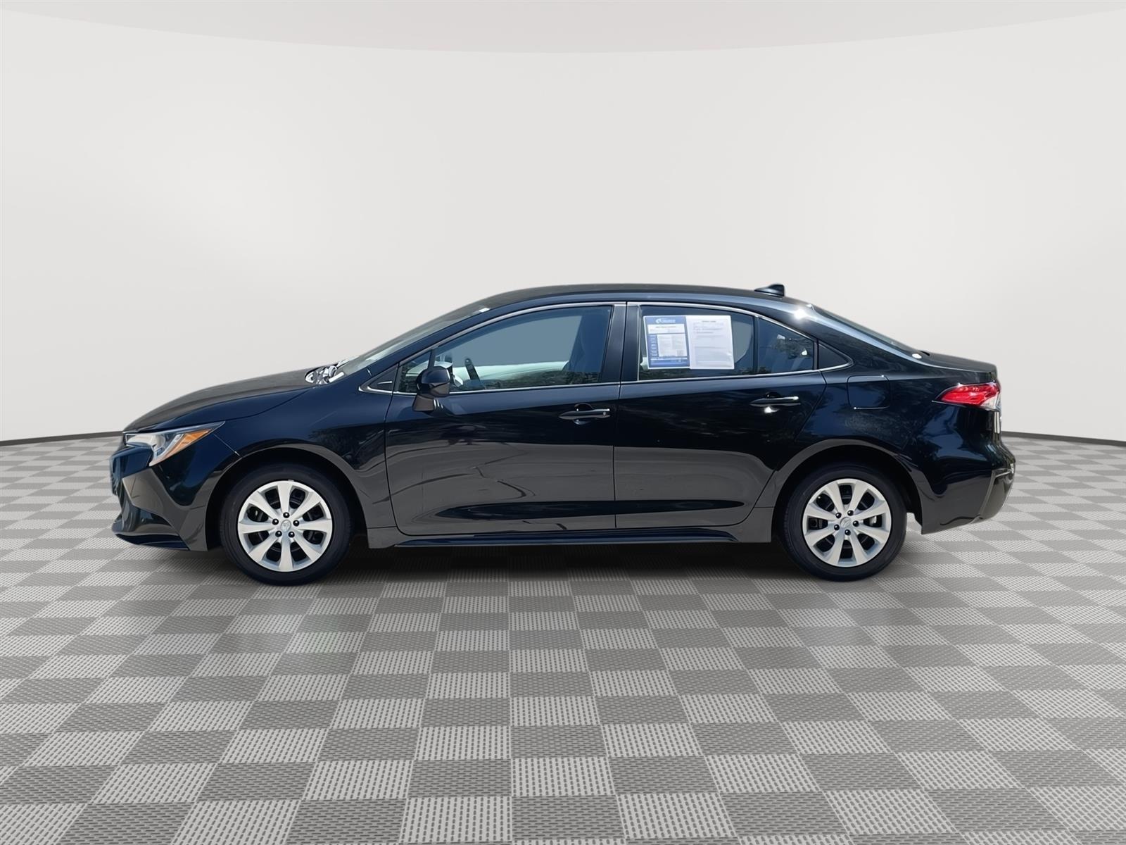 Used 2022 Toyota Corolla LE Sedan for sale in Lincoln NE