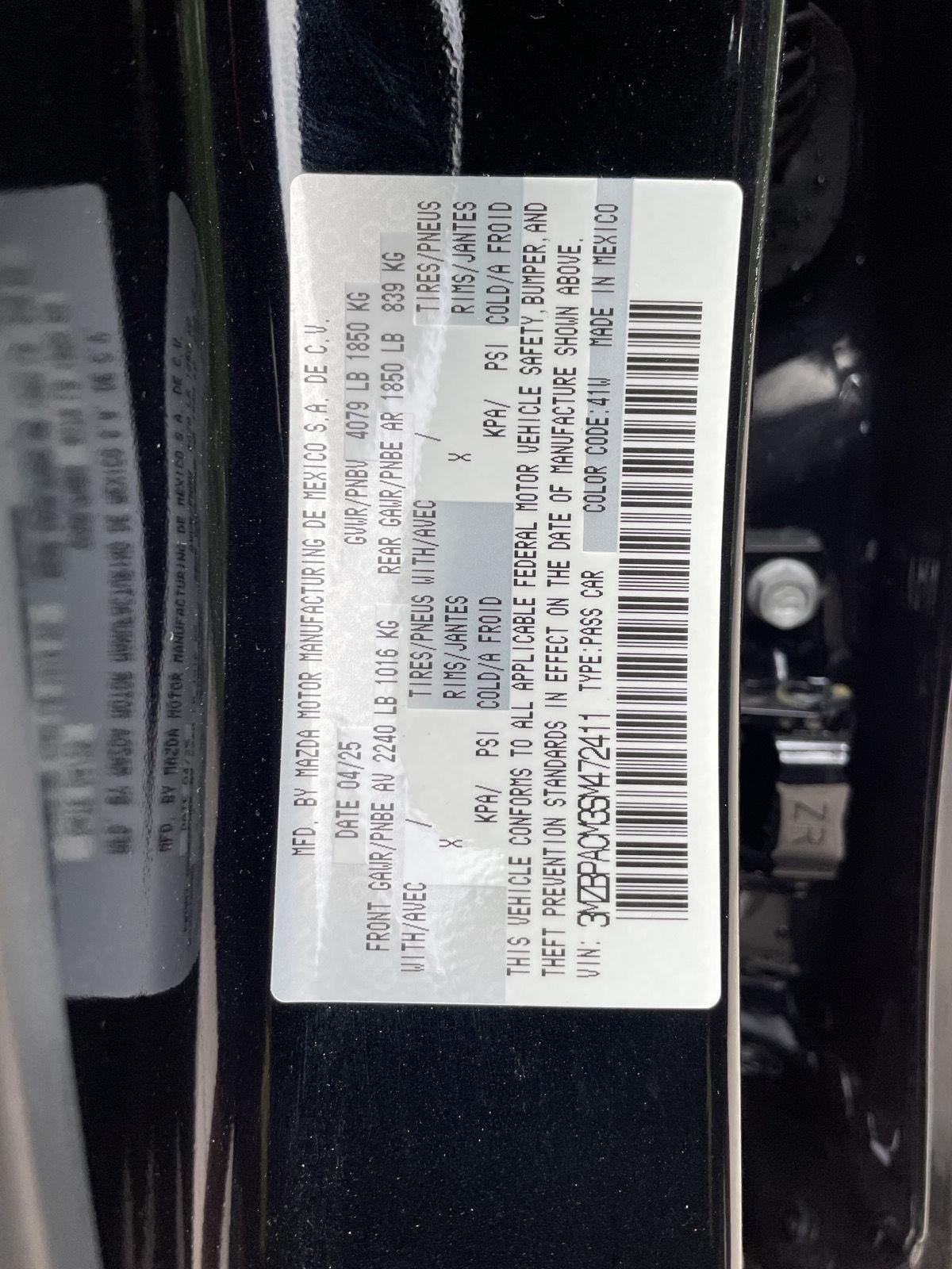 New 2025 Mazda Mazda3 Sedan for sale in Lincoln NE