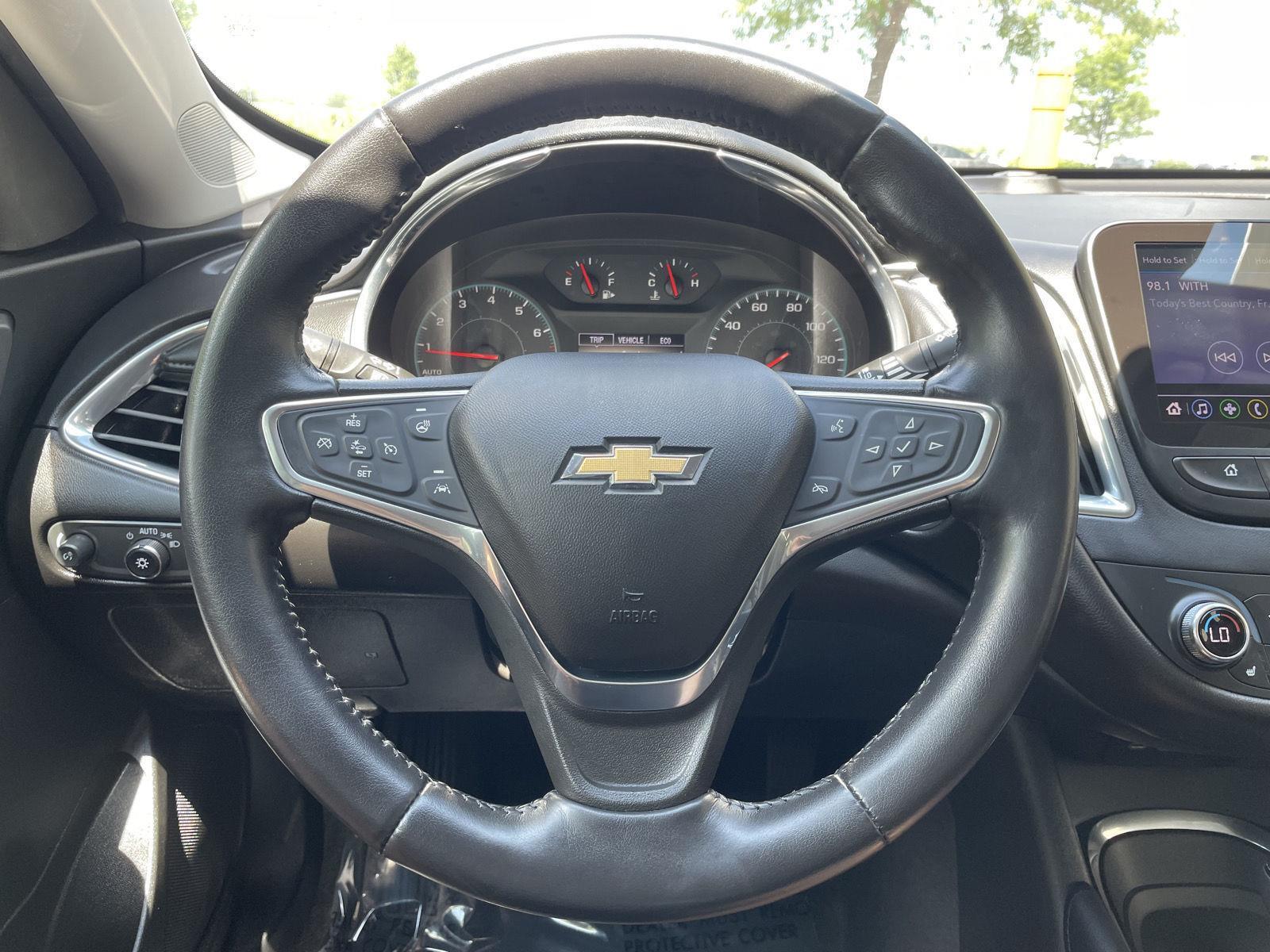 Used 2020 Chevrolet Malibu for sale in Lincoln NE