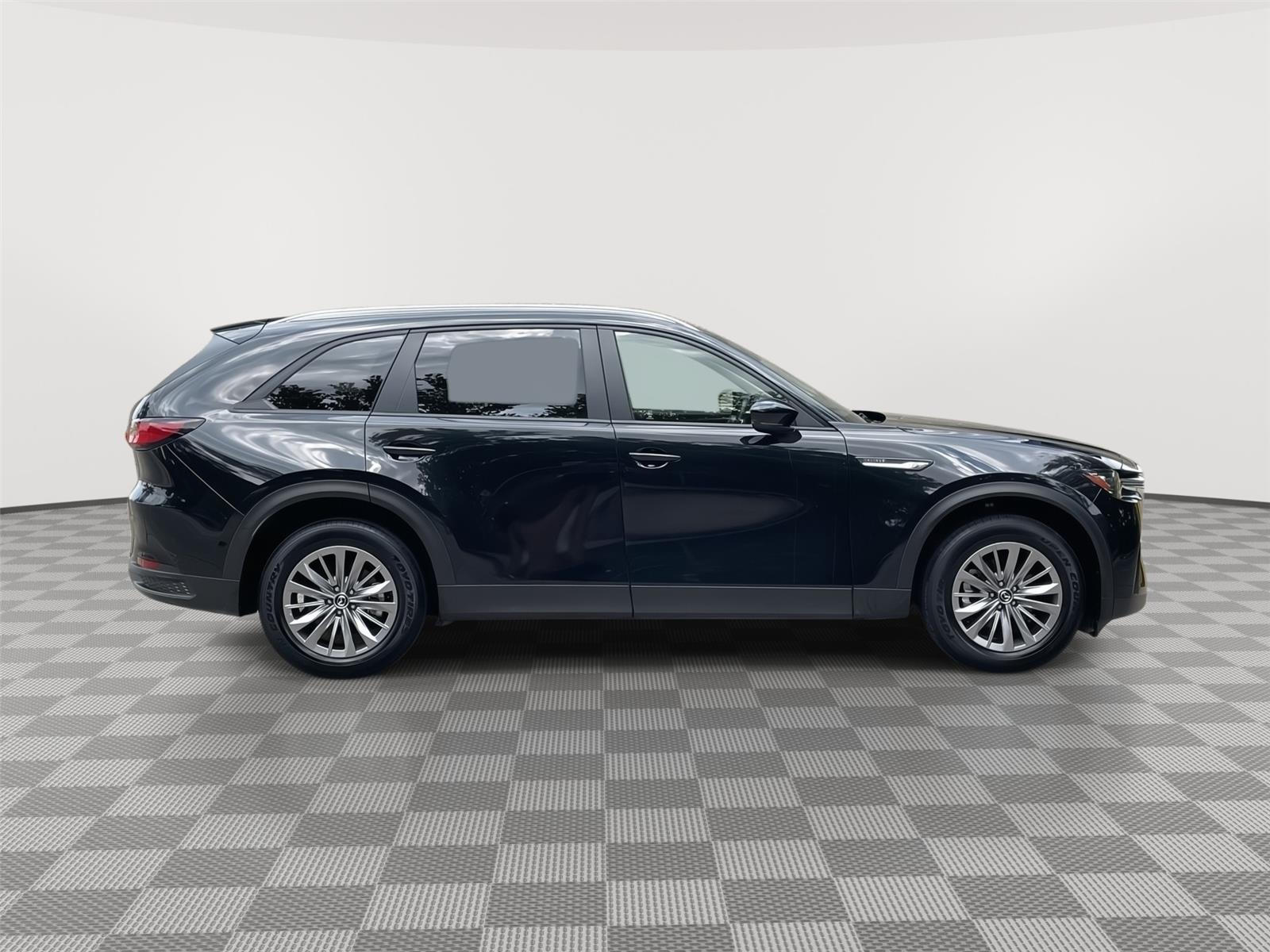Used 2025 Mazda CX-90 Select Package SUV for sale in Lincoln NE