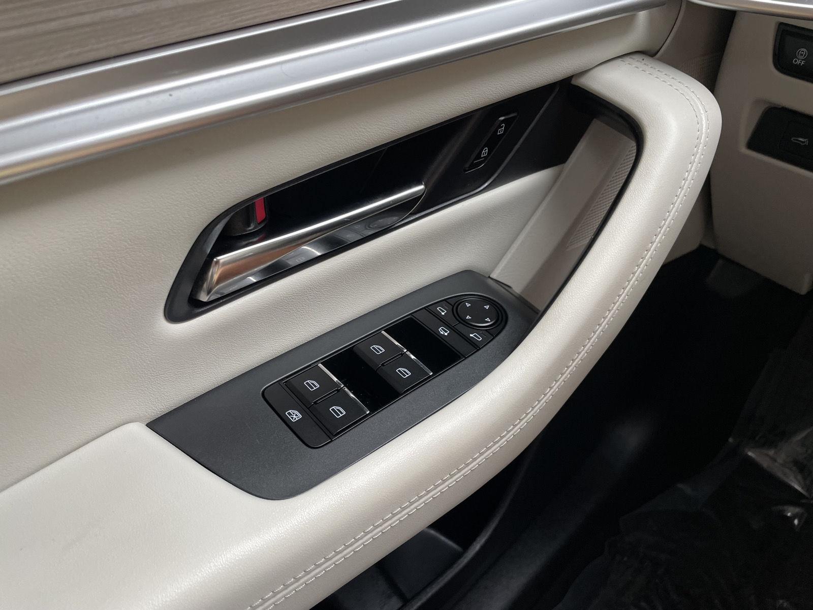 Used 2024 Mazda CX-90 PHEV for sale in Lincoln NE