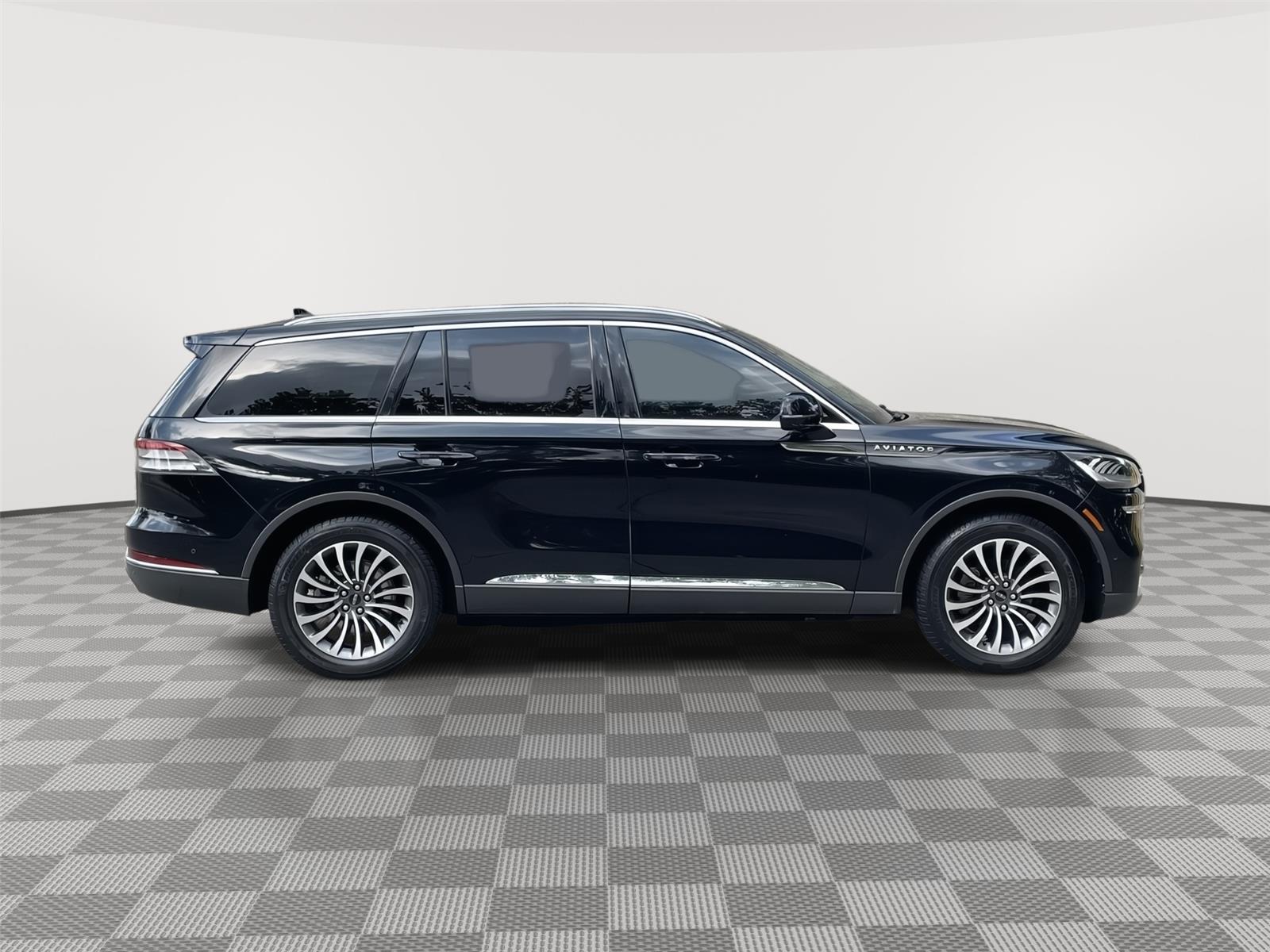 Used 2020 Lincoln Aviator for sale in Lincoln NE