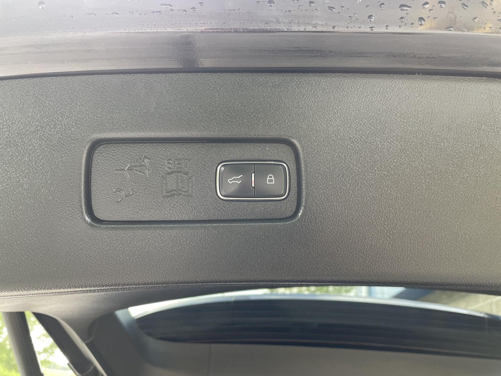 Used 2020 Lincoln Aviator for sale in Lincoln NE