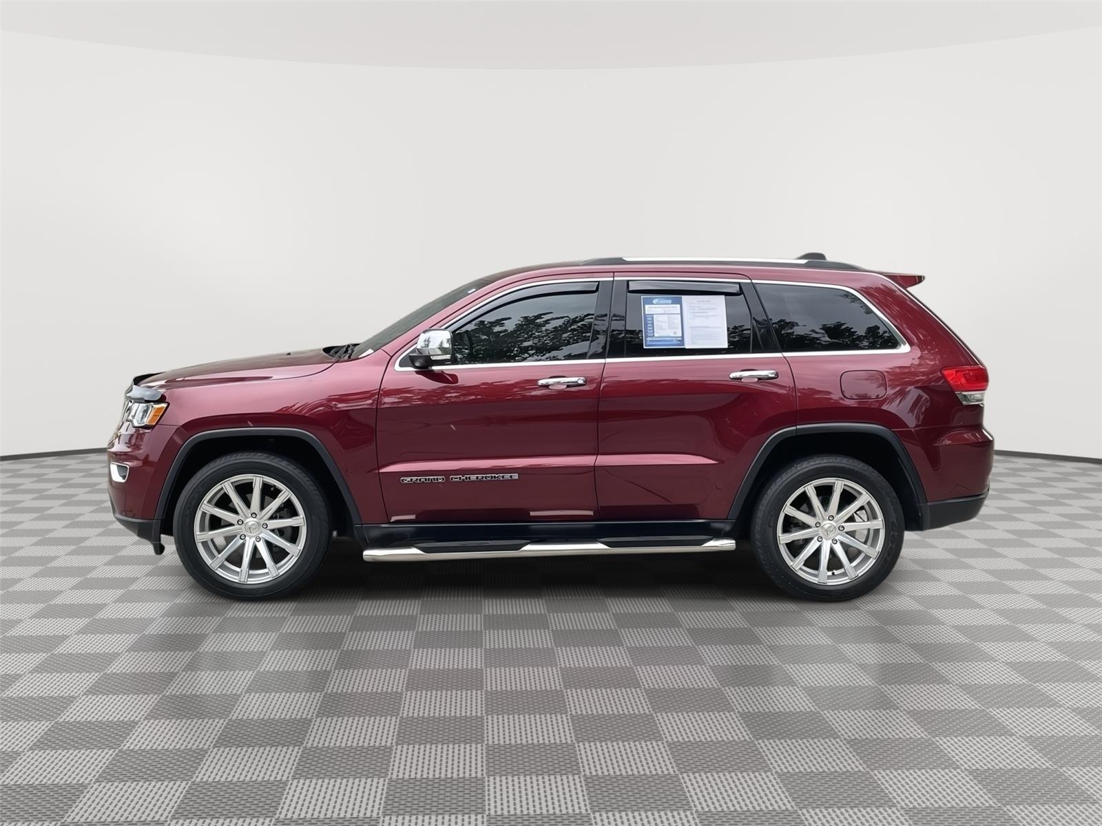 Used 2018 Jeep Grand Cherokee Limited SUV for sale in Lincoln NE