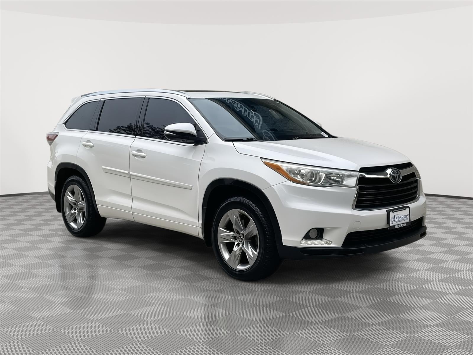 Used 2016 Toyota Highlander Limited Platinum SUV for sale in Lincoln NE