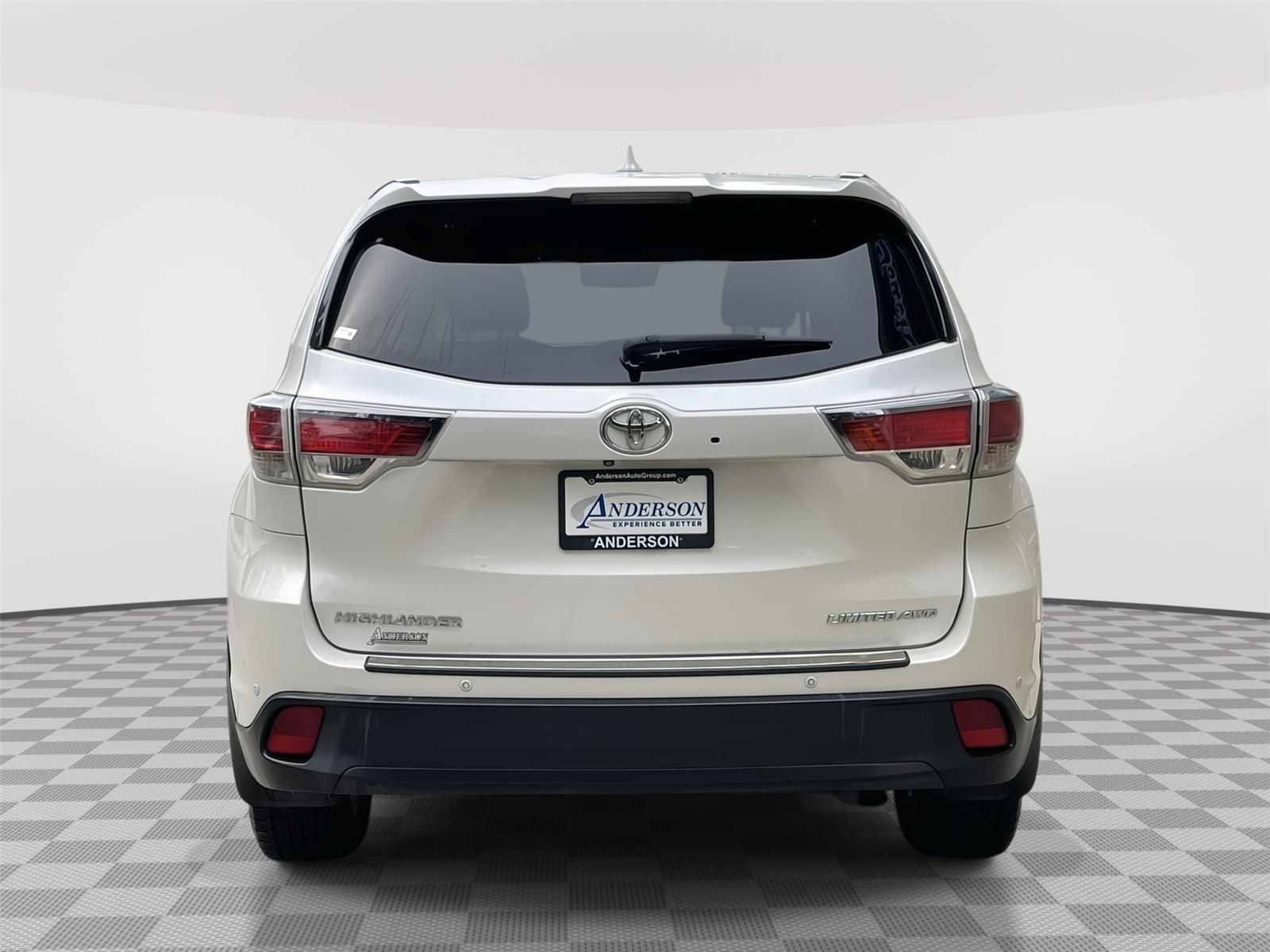 Used 2016 Toyota Highlander for sale in Lincoln NE
