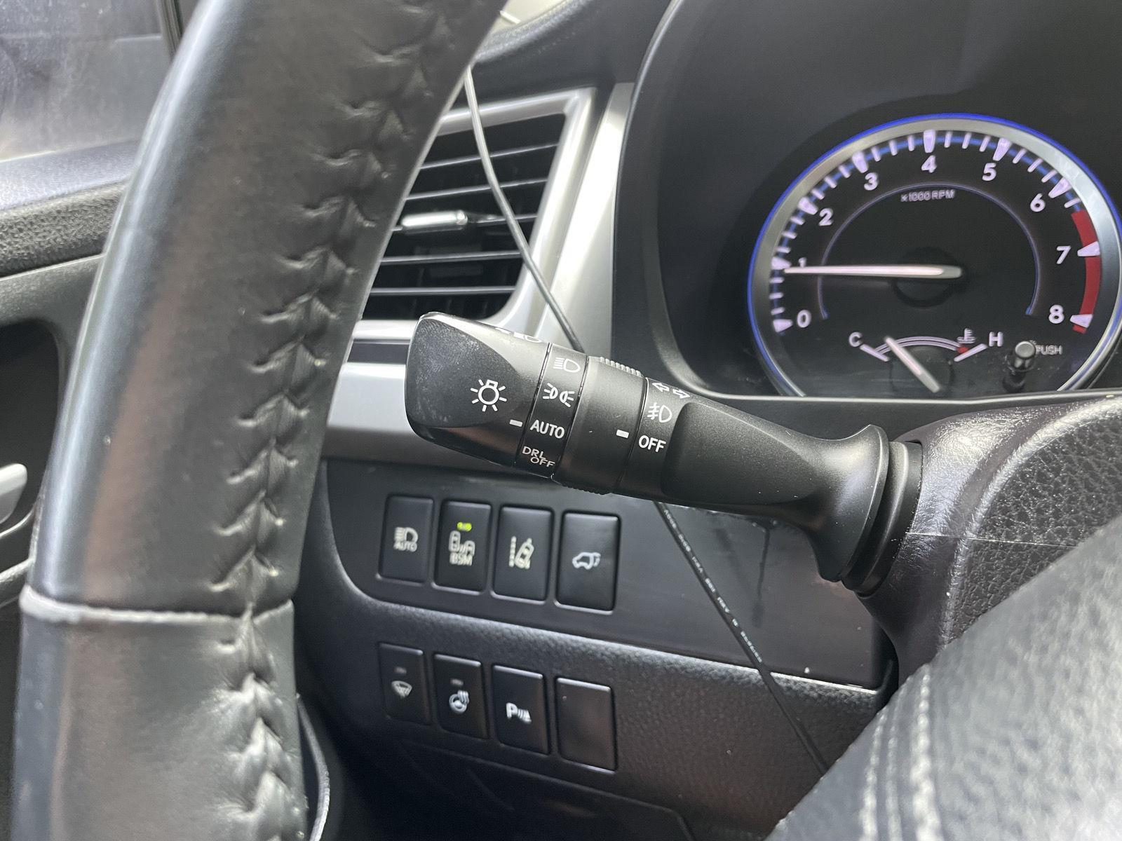 Used 2016 Toyota Highlander for sale in Lincoln NE