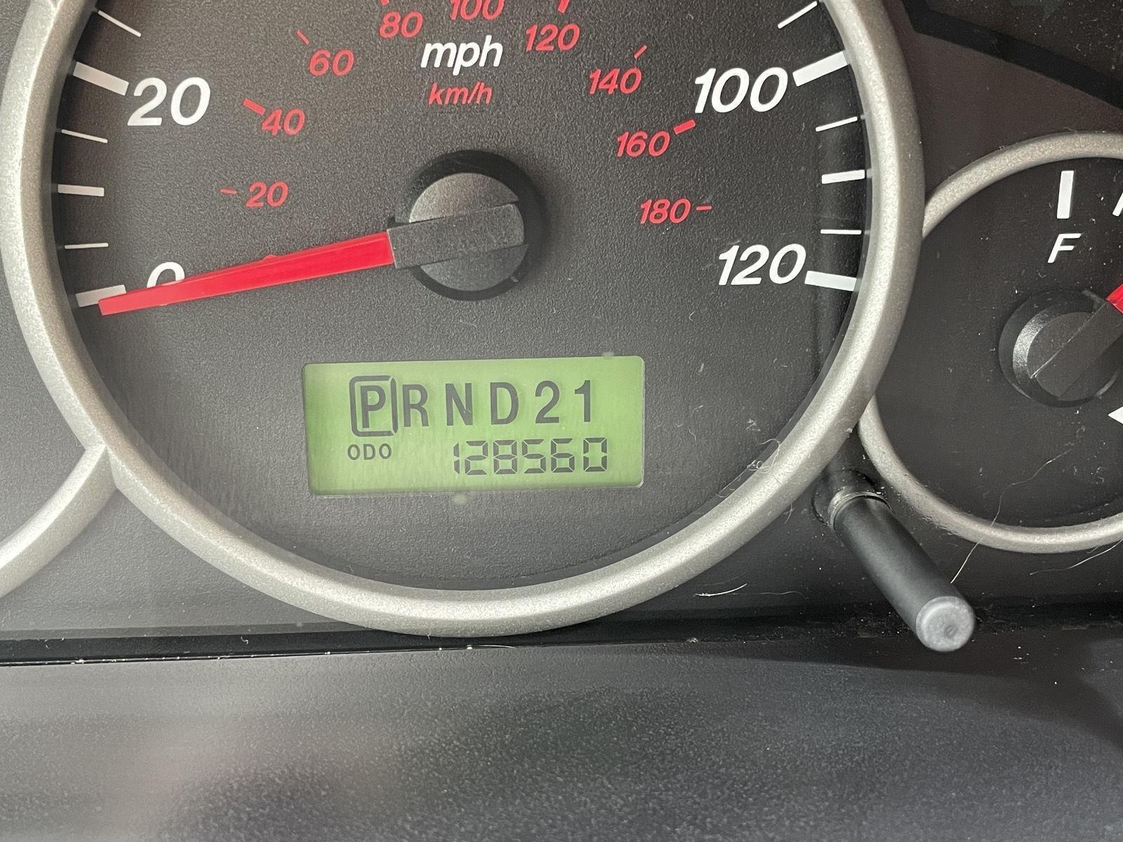 Used 2006 Mazda Tribute i SUV for sale in Lincoln NE
