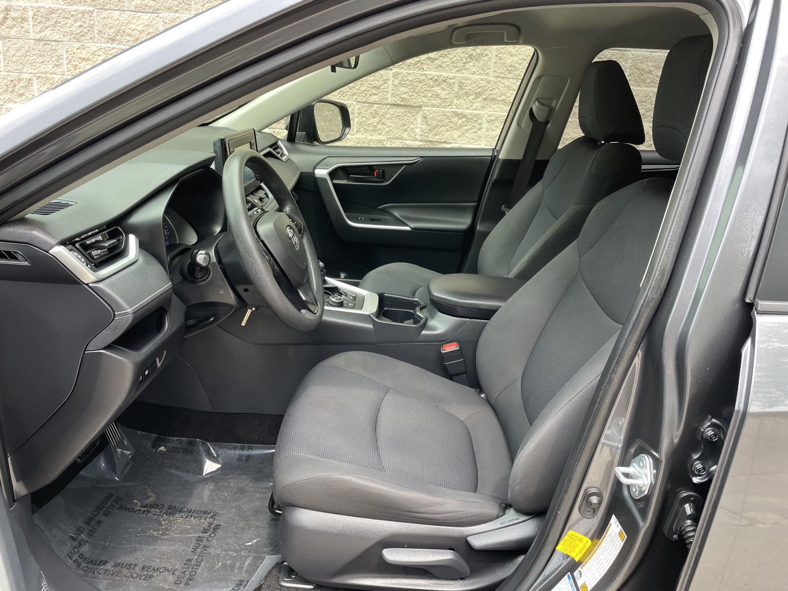 Used 2019 Toyota RAV4 for sale in Lincoln NE