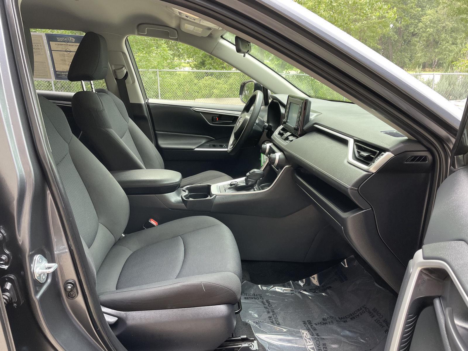 Used 2019 Toyota RAV4 for sale in Lincoln NE