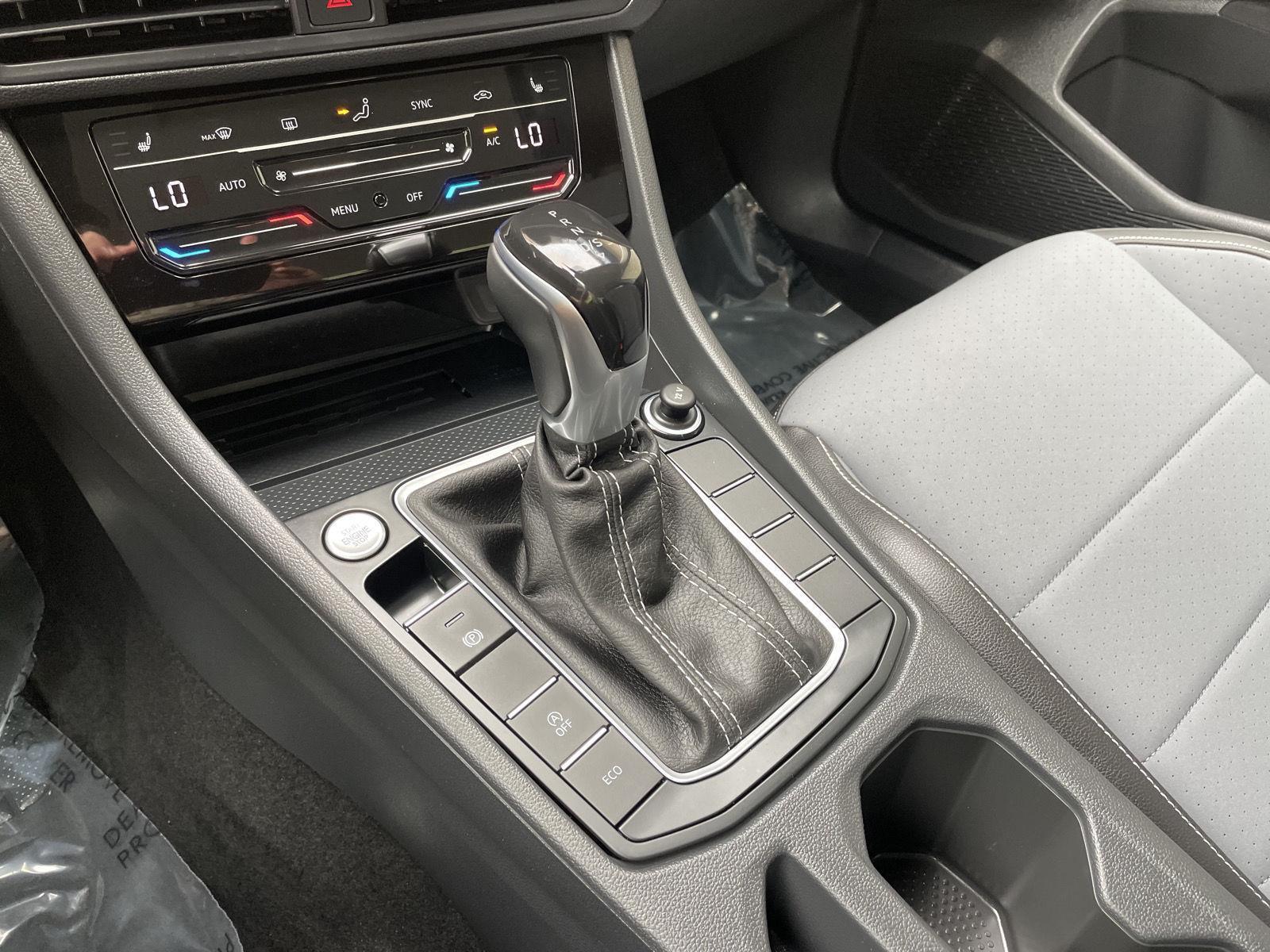 Used 2025 Volkswagen Jetta for sale in Lincoln NE