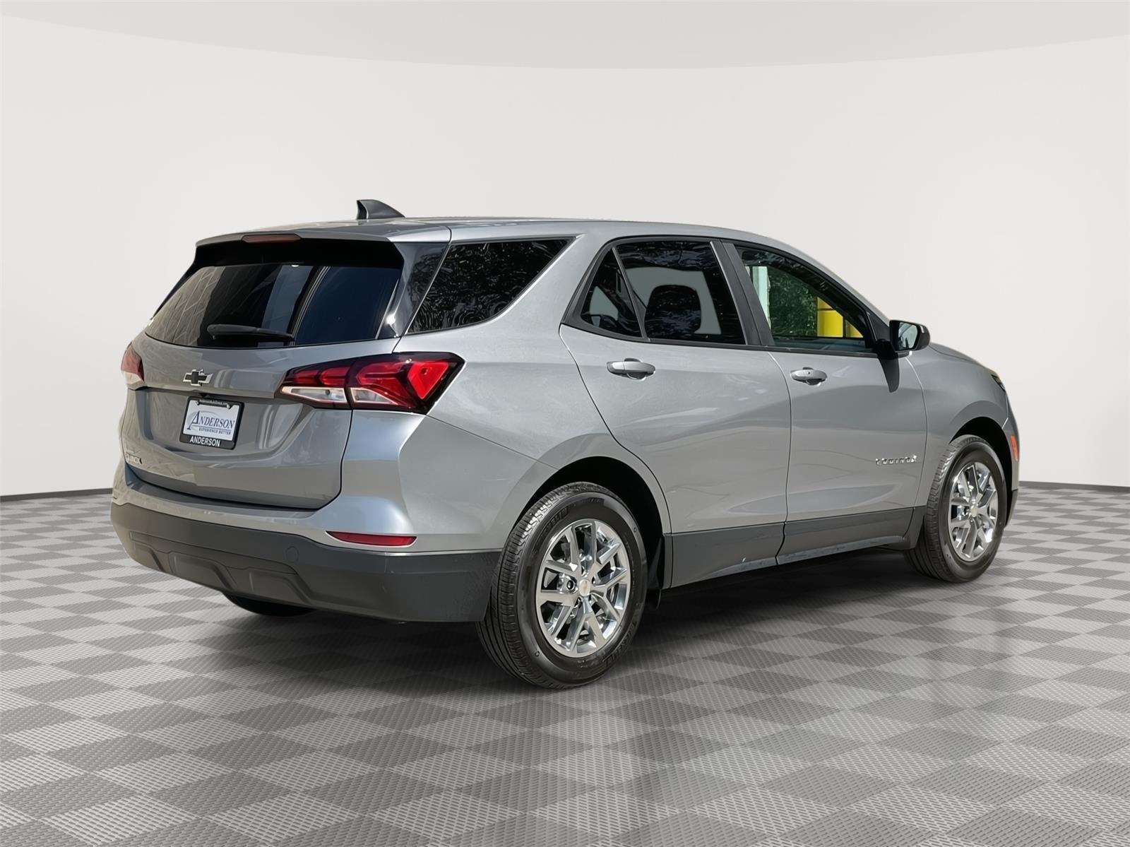 Used 2023 Chevrolet Equinox for sale in Lincoln NE