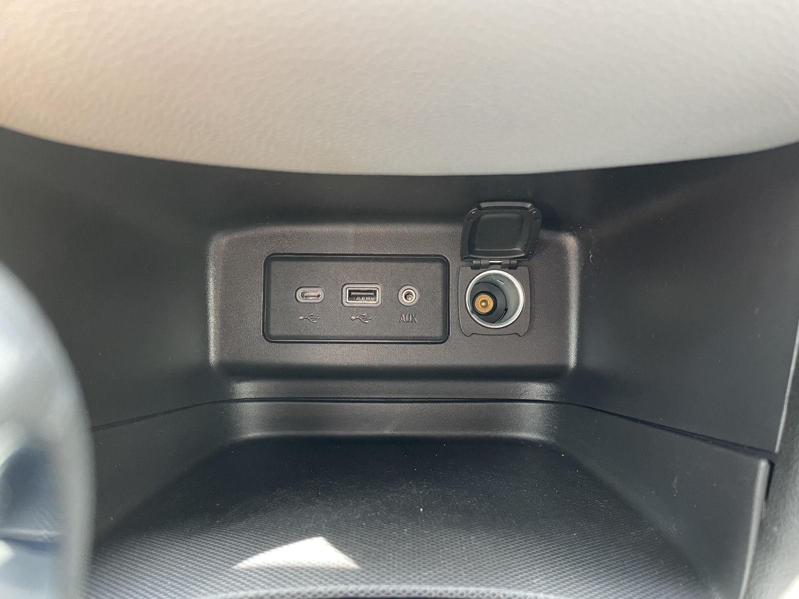 Used 2023 Chevrolet Equinox for sale in Lincoln NE