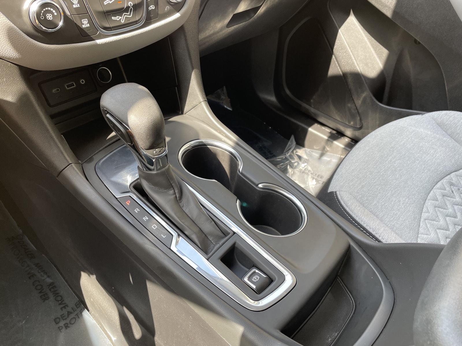 Used 2023 Chevrolet Equinox for sale in Lincoln NE