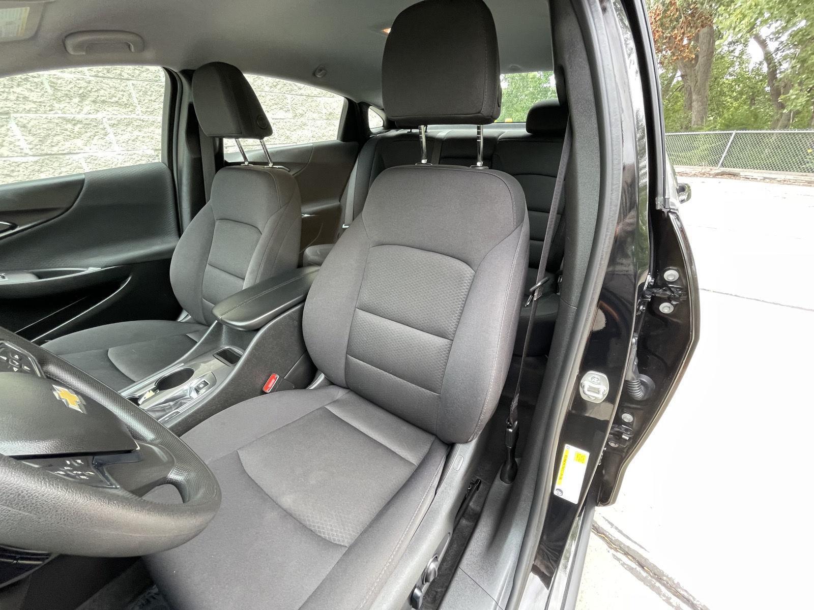 Used 2024 Chevrolet Malibu for sale in Lincoln NE