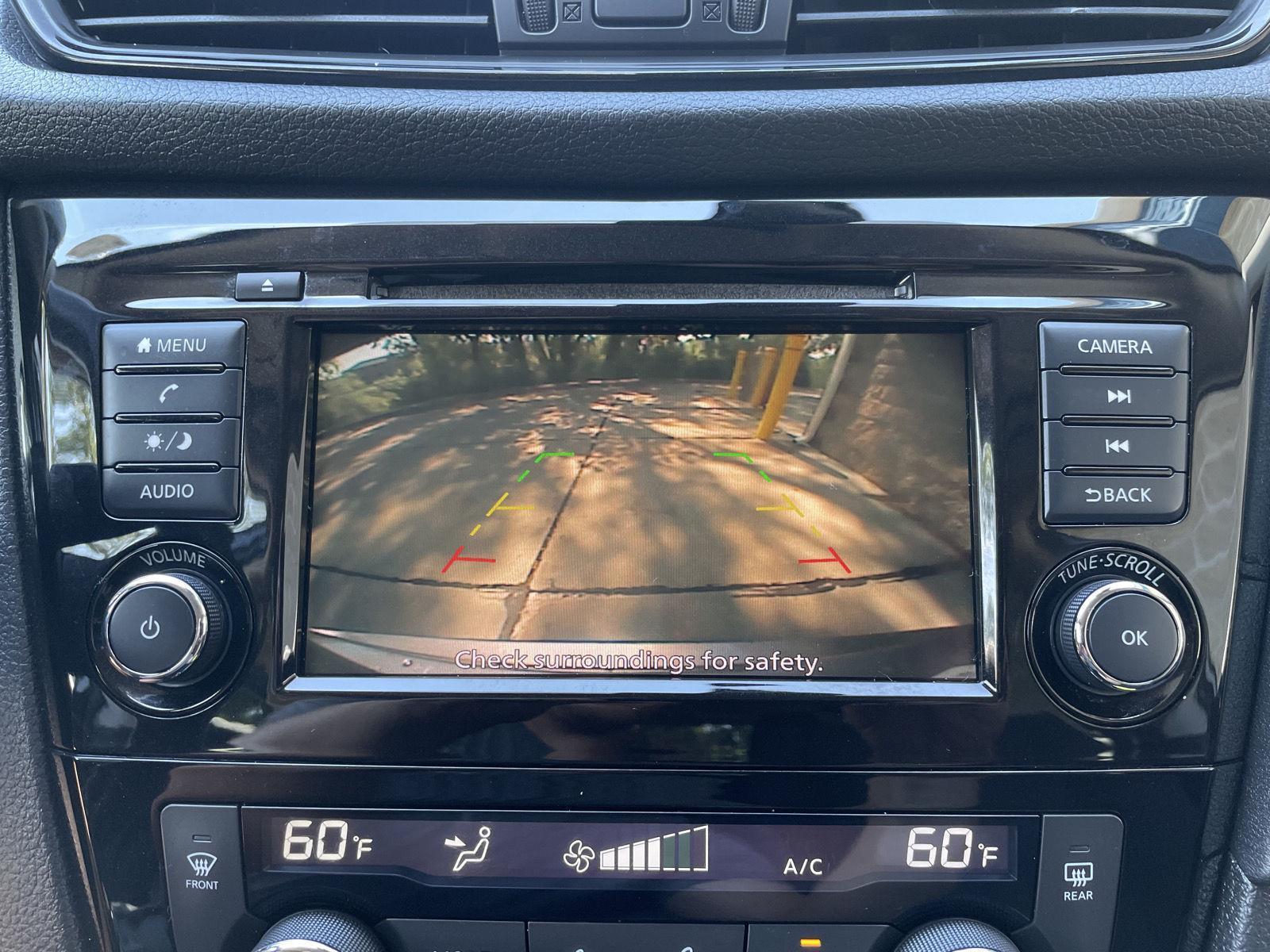 2020 Nissan Rogue SV photo 23