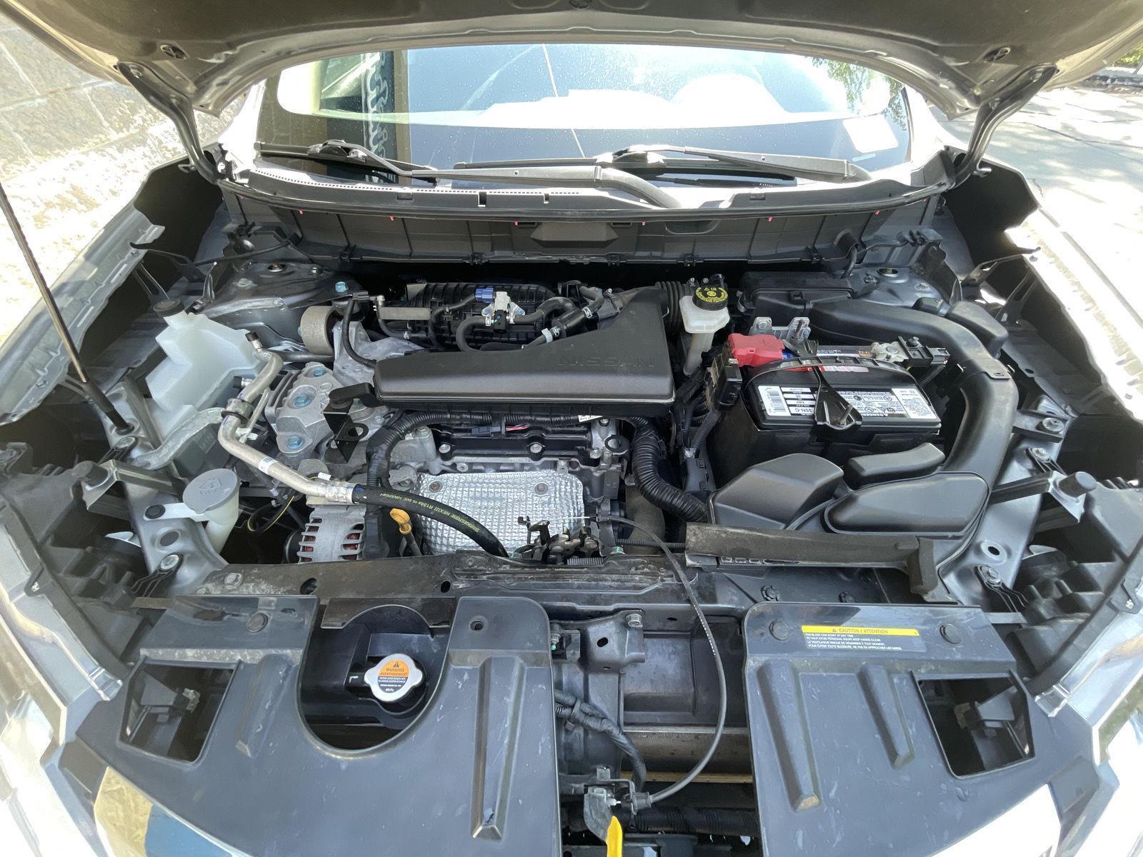 2020 Nissan Rogue SV photo 33