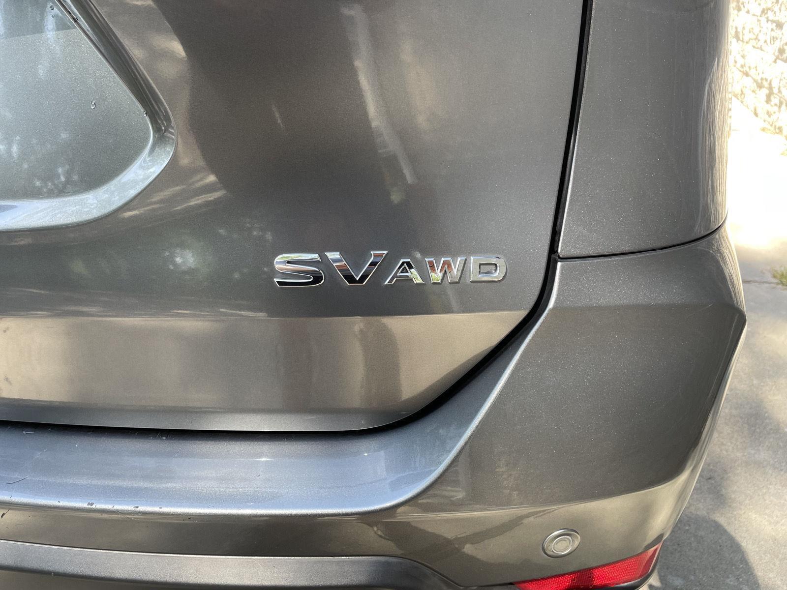 2020 Nissan Rogue SV photo 37