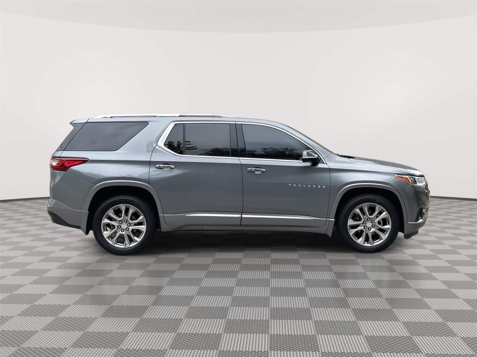 Used 2018 Chevrolet Traverse for sale in Lincoln NE