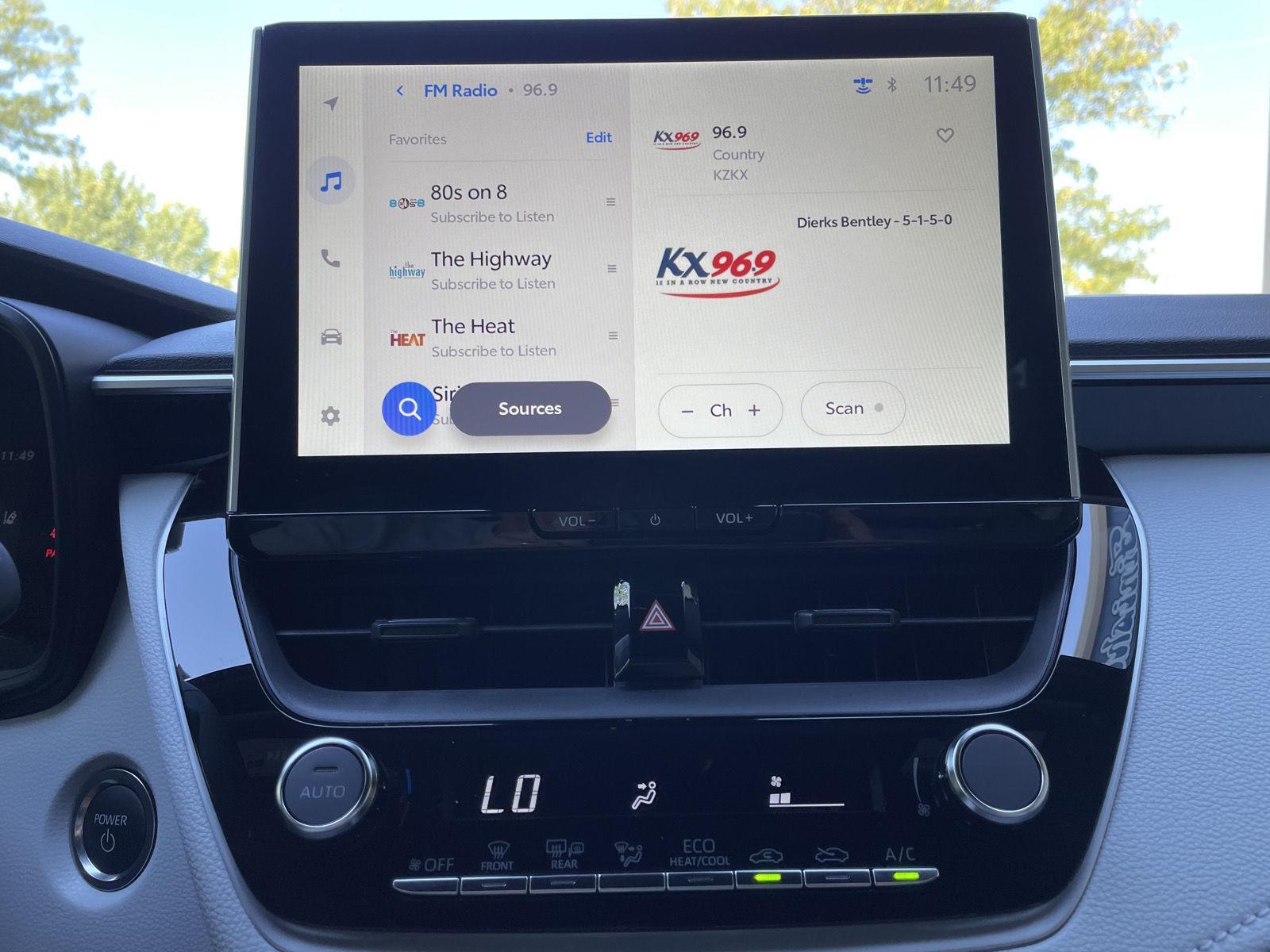 Used 2025 Toyota Corolla Hybrid SE Sedan for sale in Lincoln NE