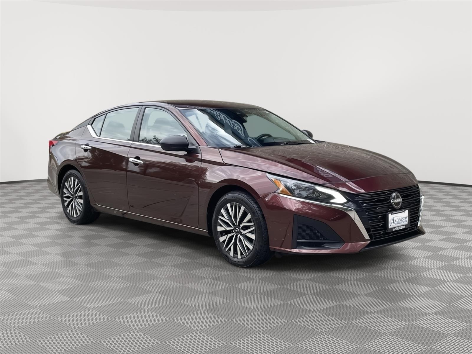 Pre-Owned 2024 Nissan Altima for sale in Lincoln NE