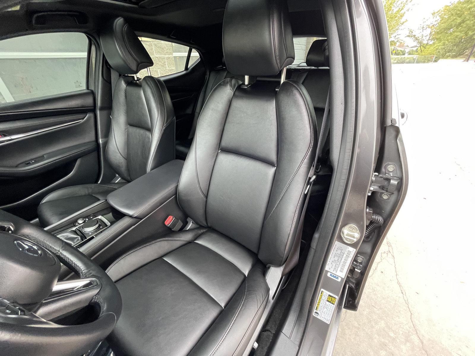 2024 Mazda Mazda3 Hatchback 2.5 s Preferred photo 18