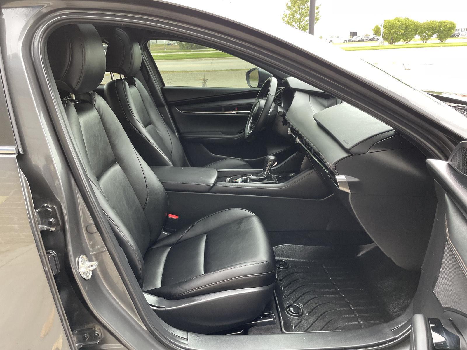 2024 Mazda Mazda3 Hatchback 2.5 s Preferred photo 19
