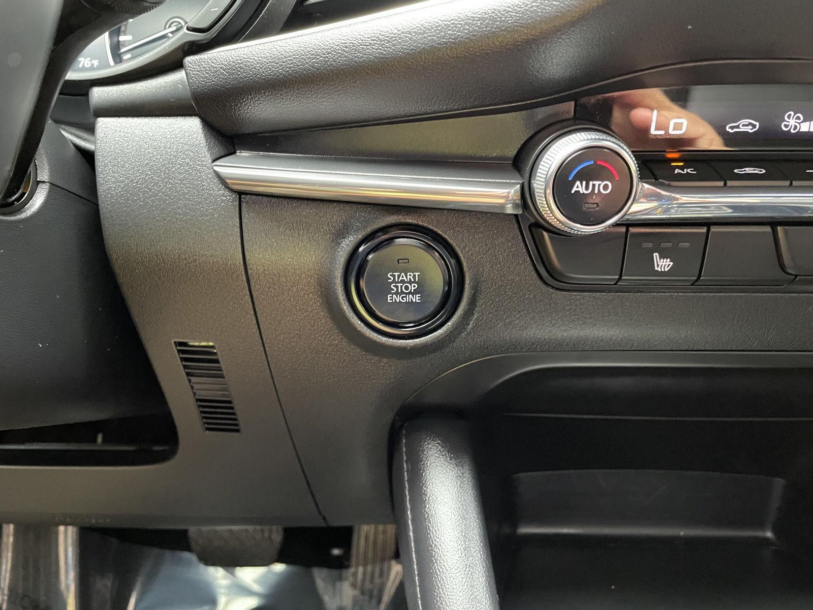 2024 Mazda Mazda3 Hatchback 2.5 s Preferred photo 24