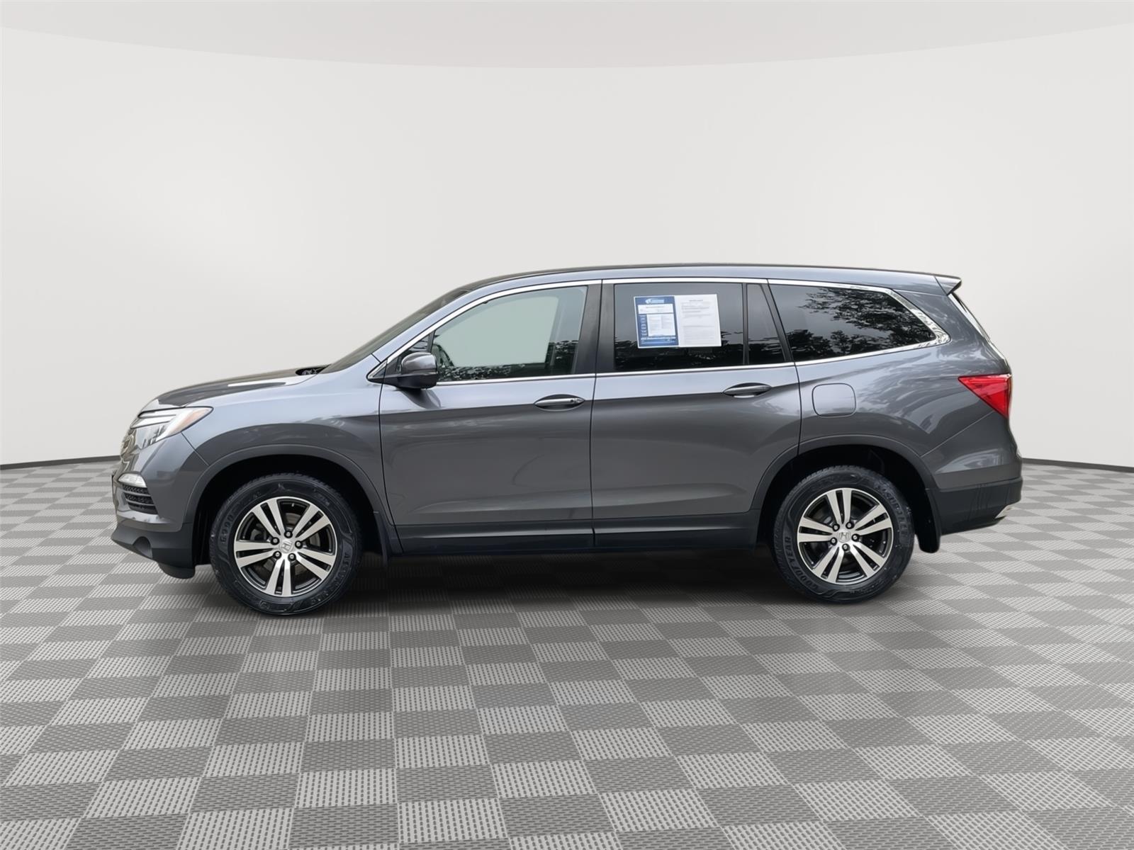 Used 2017 Honda Pilot for sale in Lincoln NE