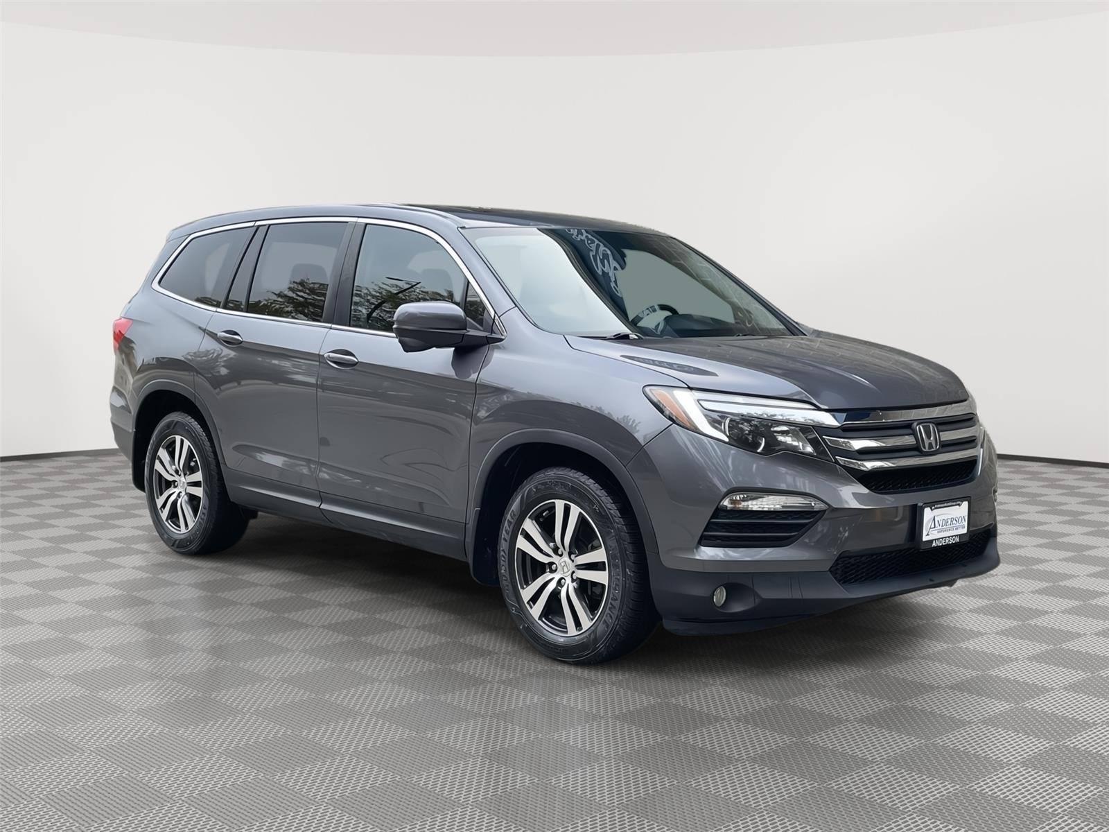 Used 2017 Honda Pilot for sale in Lincoln NE